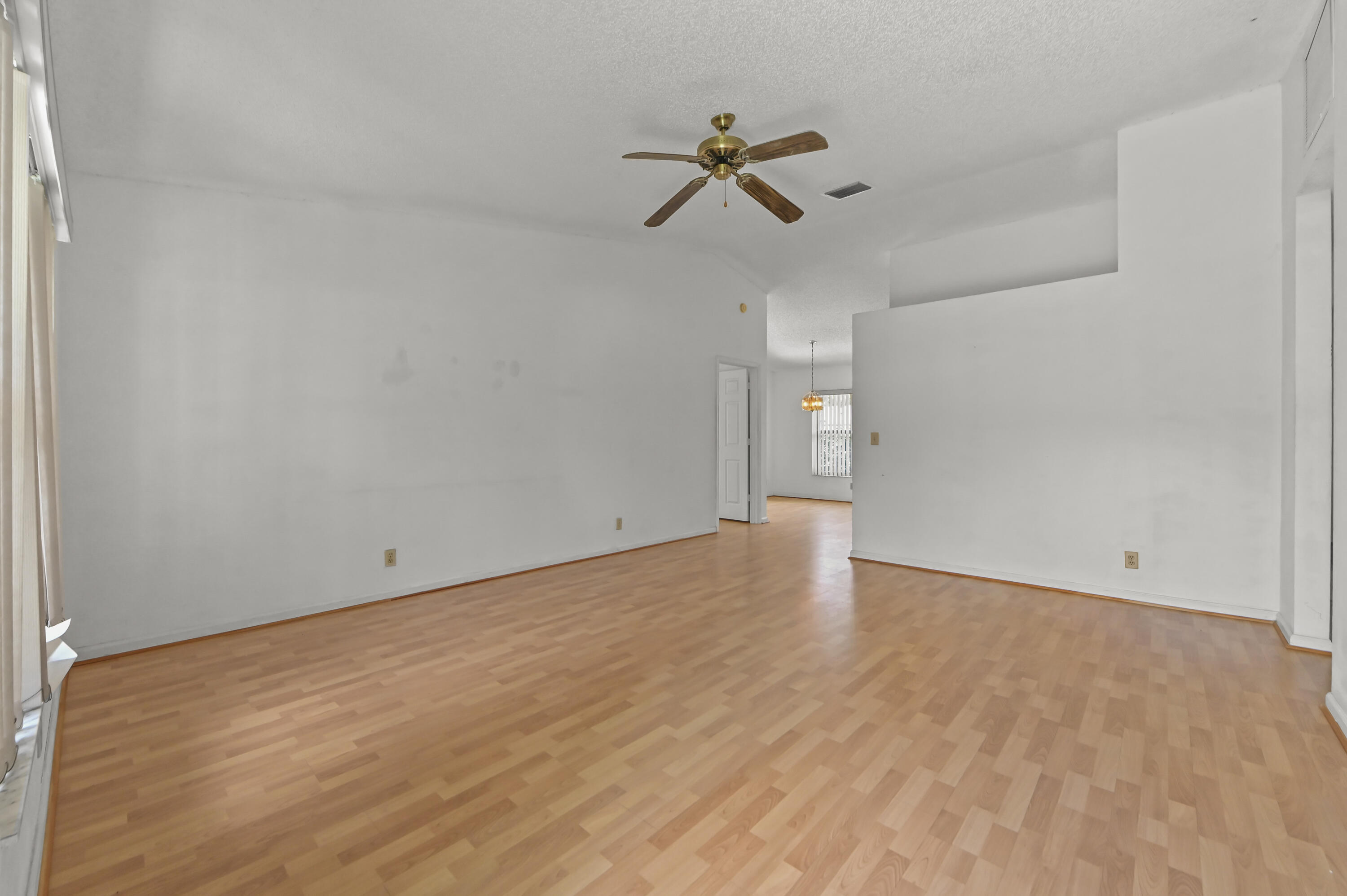 57 Via De Casas Norte Property Photo 3