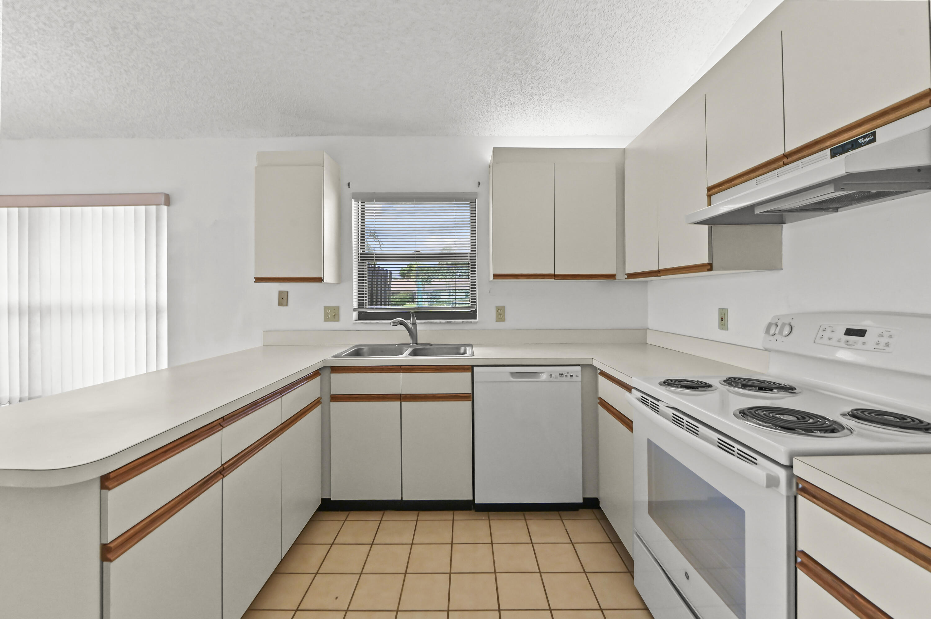 57 Via De Casas Norte Property Photo 8