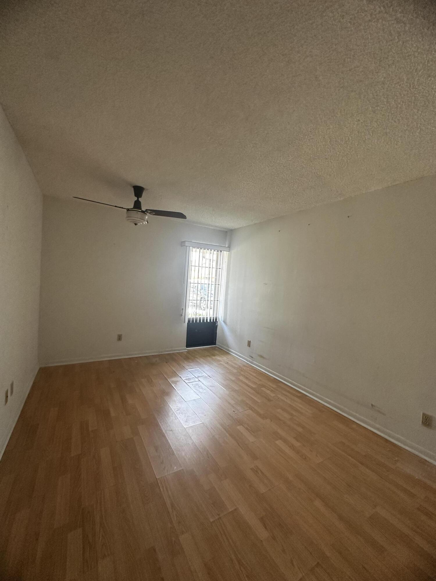 5933 Forest Hill Boulevard 3 Property Photo 6
