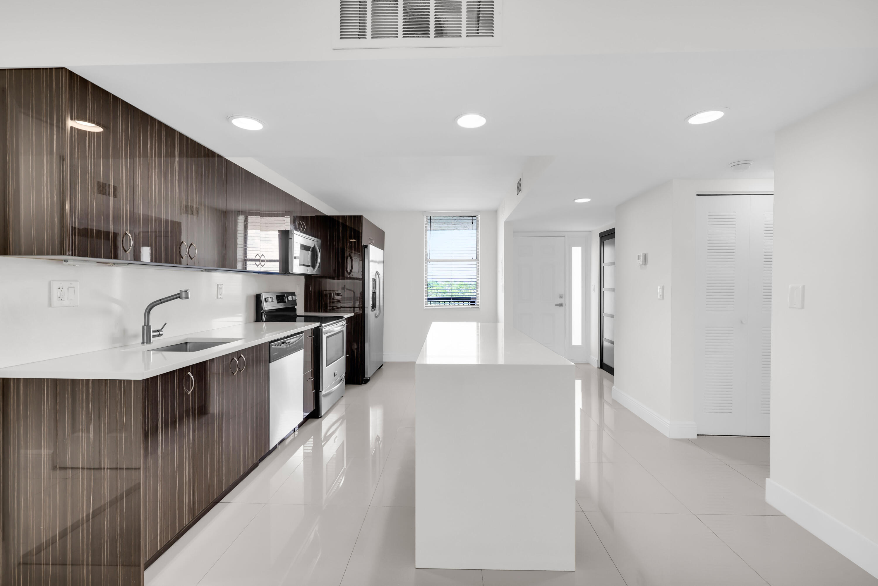 2768 Carambola Circle S 501 Property Photo 8