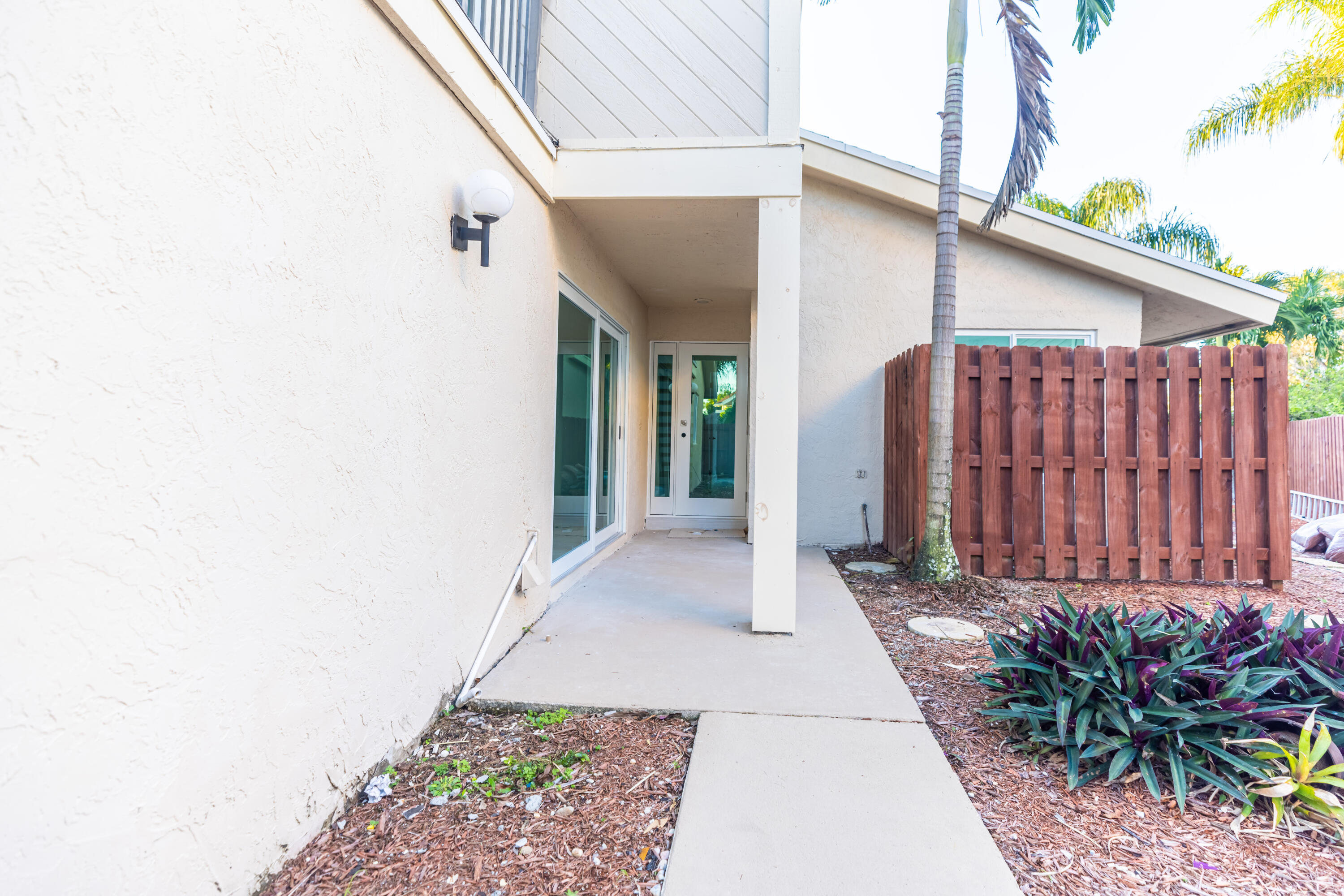 7860 Stanway Place W Property Photo 2