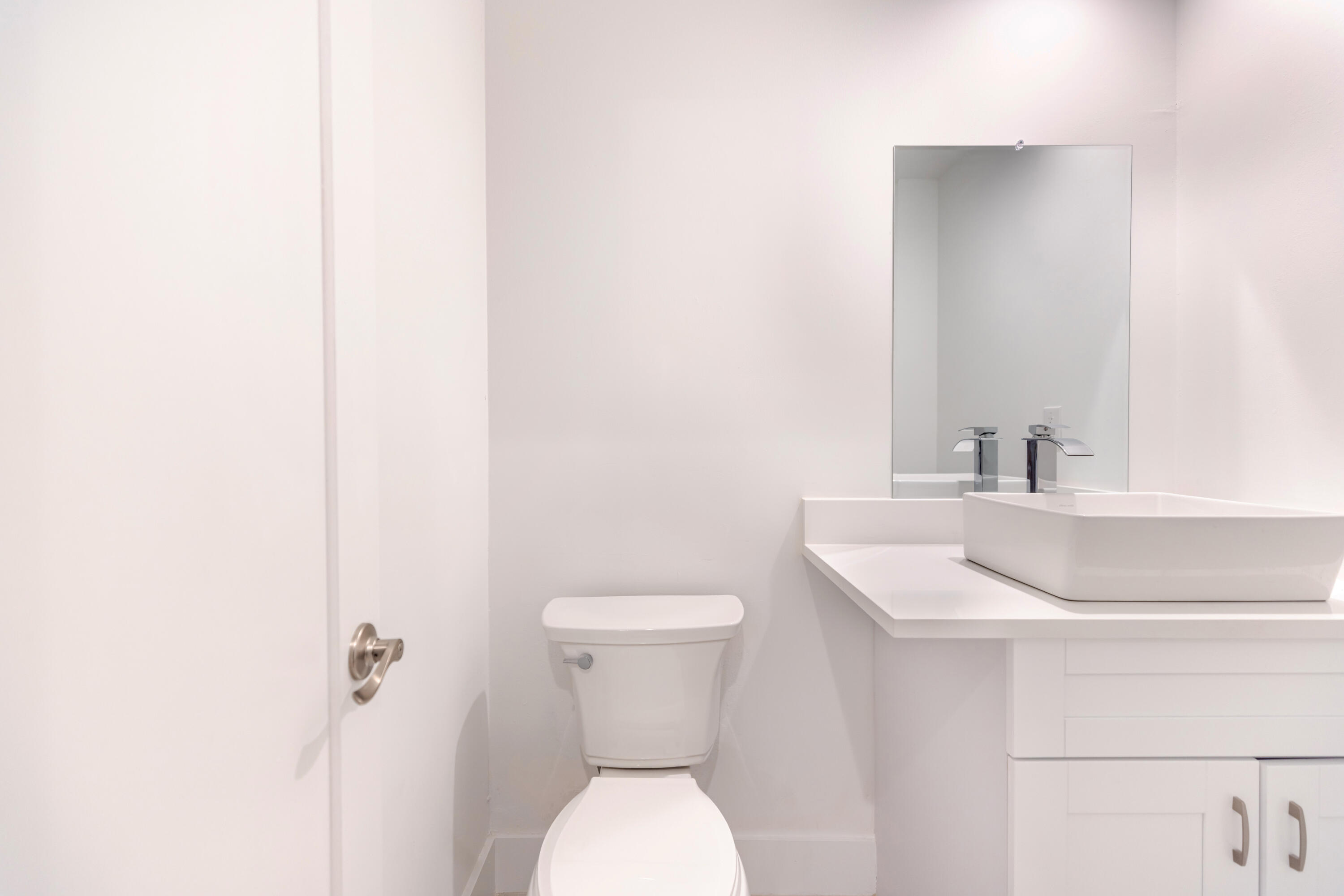 7860 Stanway Place W Property Photo 13