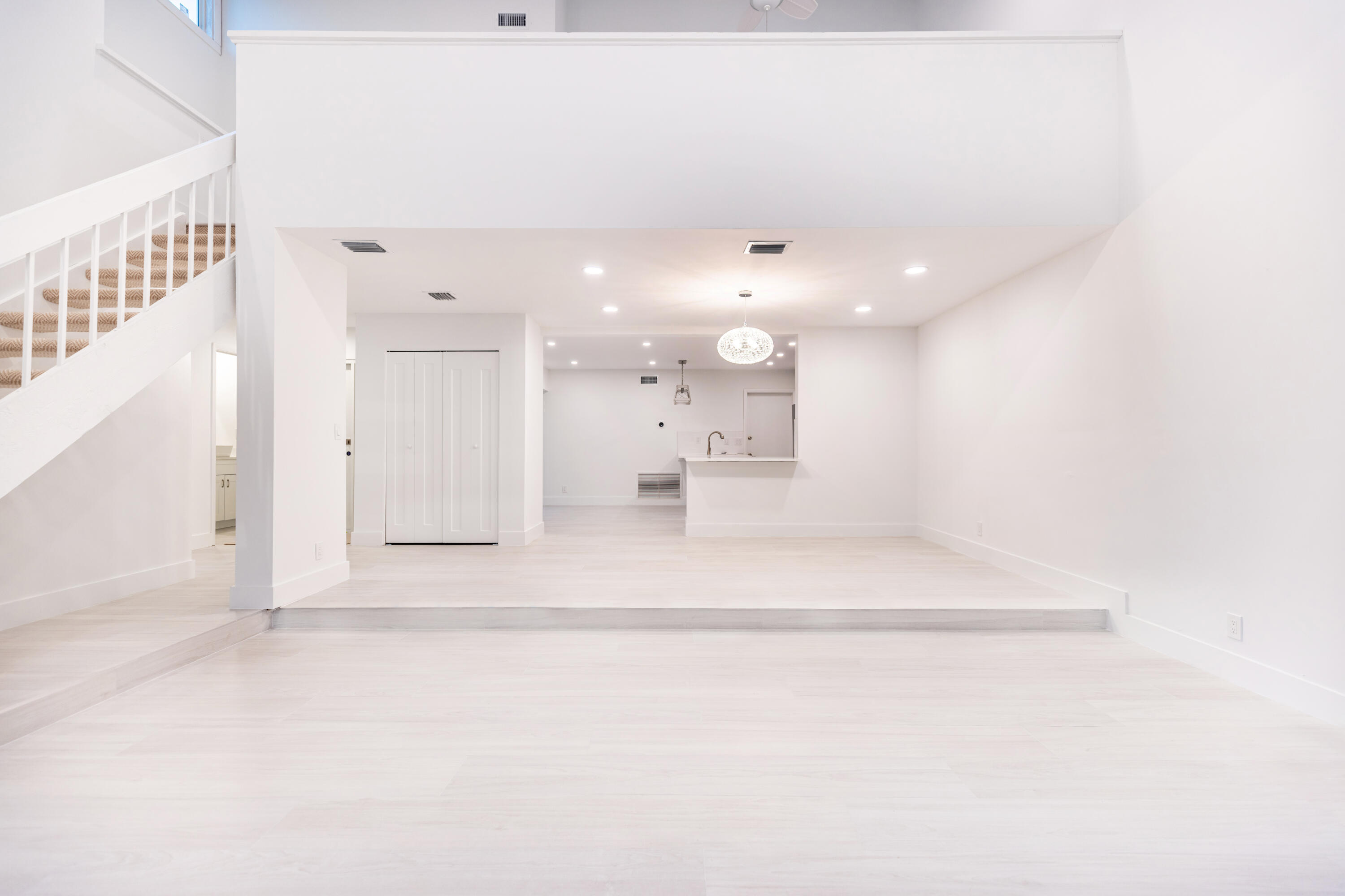 7860 Stanway Place W Property Photo 14