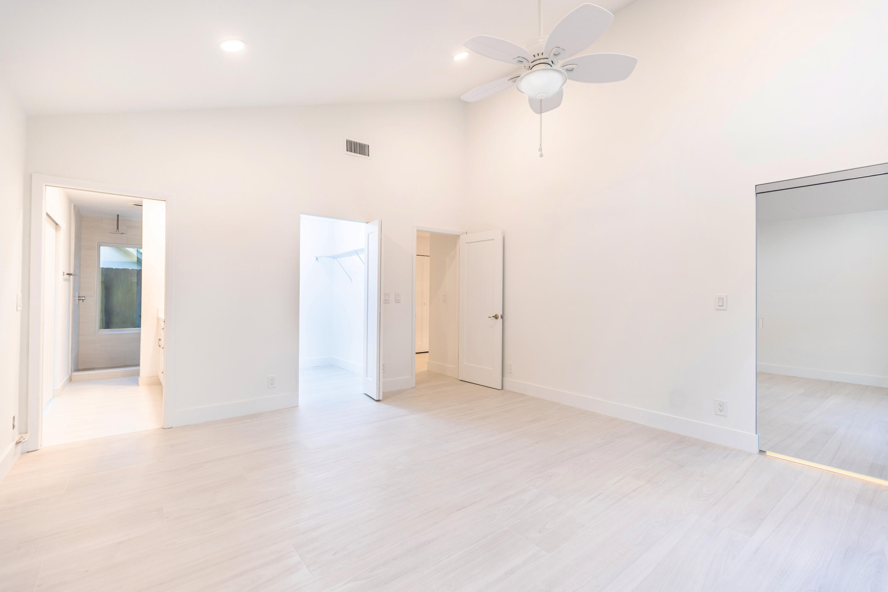 7860 Stanway Place W Property Photo 19