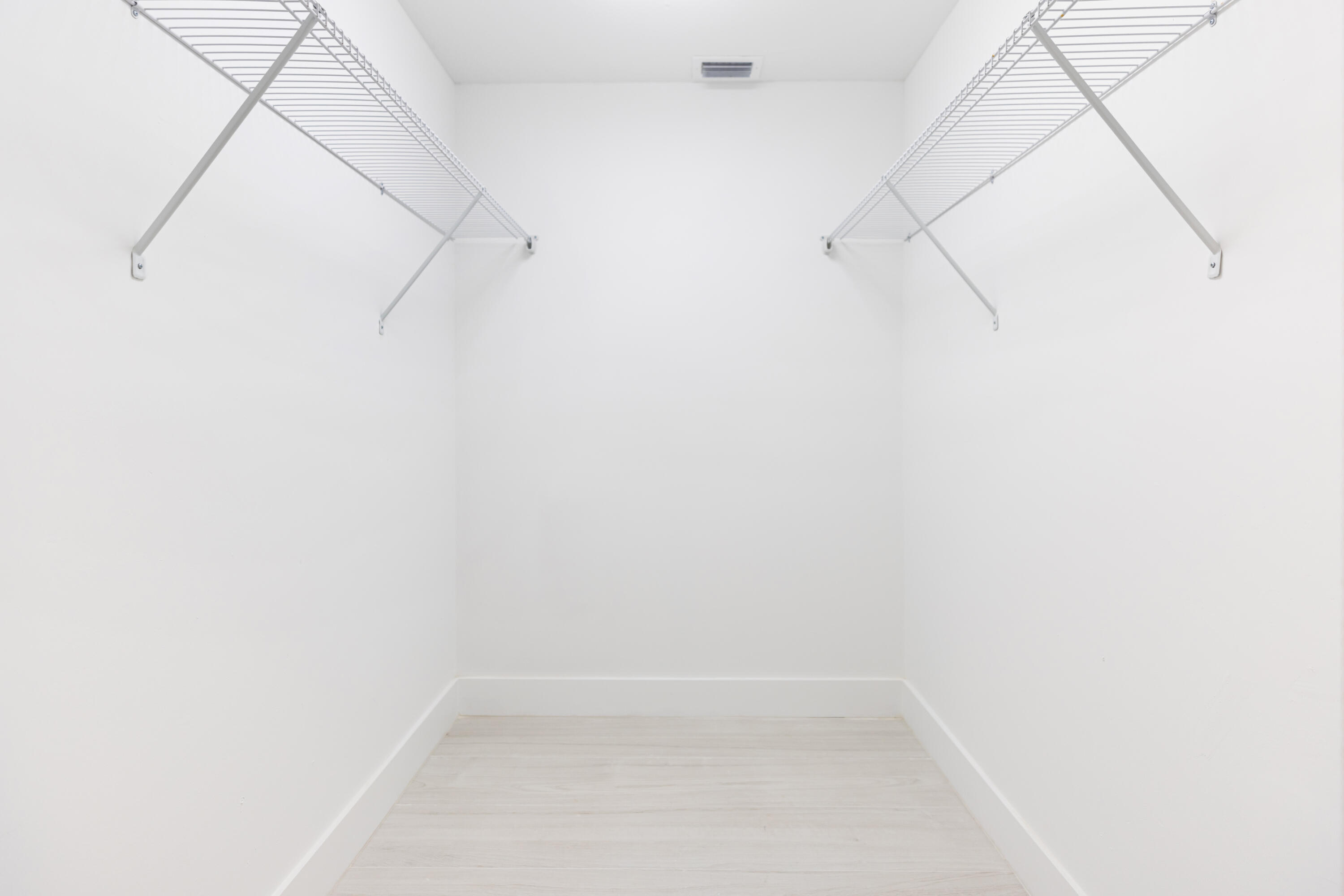 7860 Stanway Place W Property Photo 20