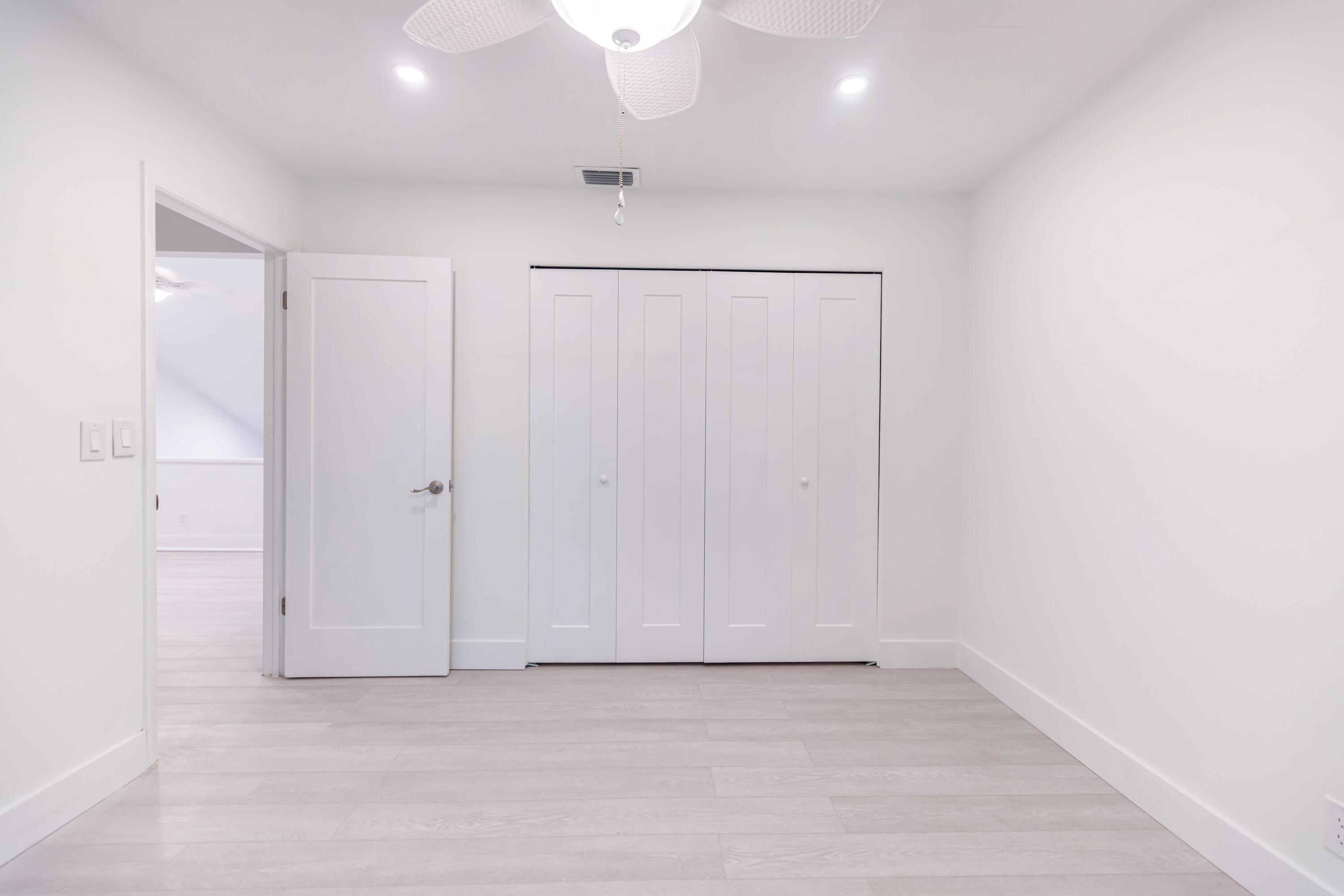 7860 Stanway Place W Property Photo 23