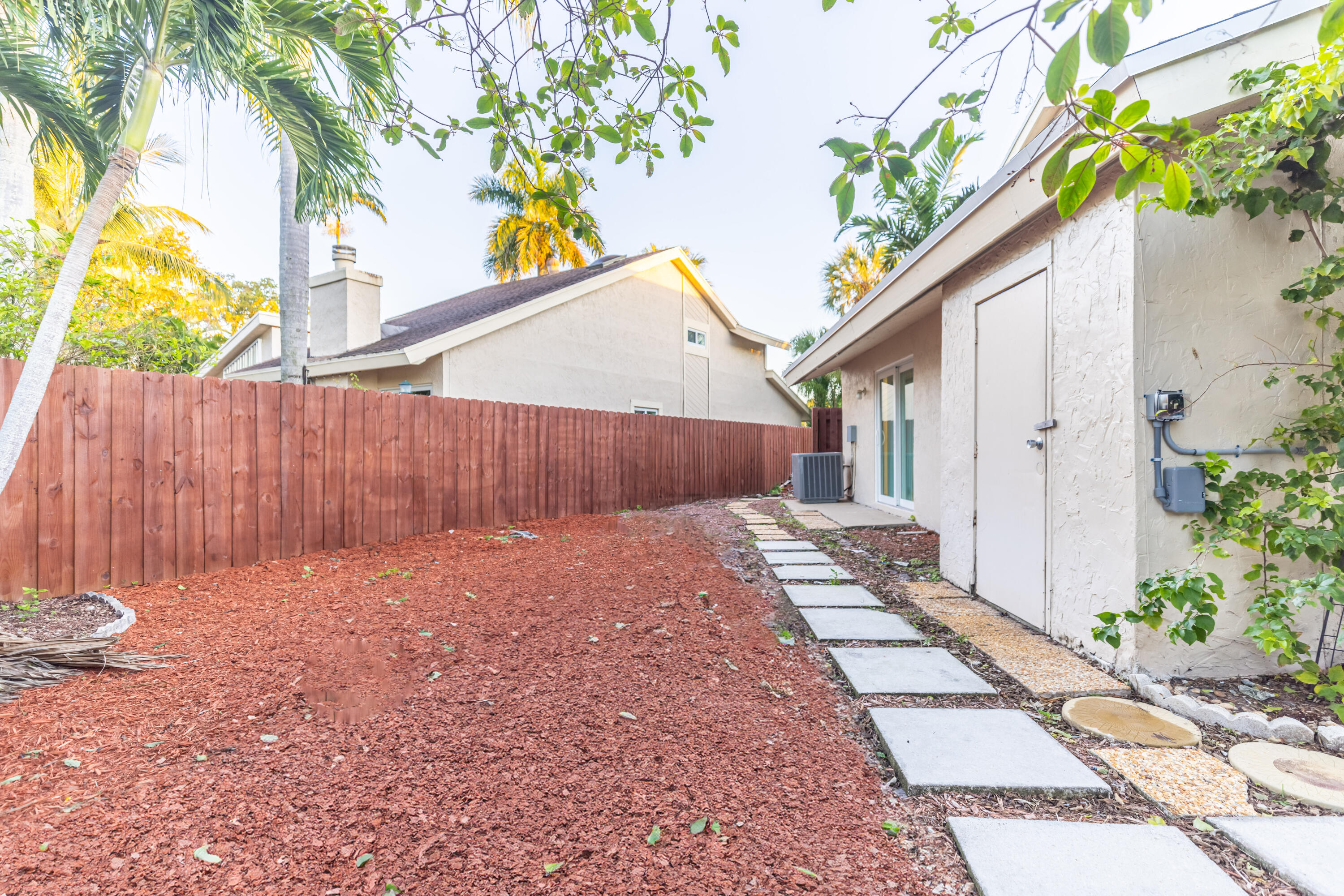 7860 Stanway Place W Property Photo 32