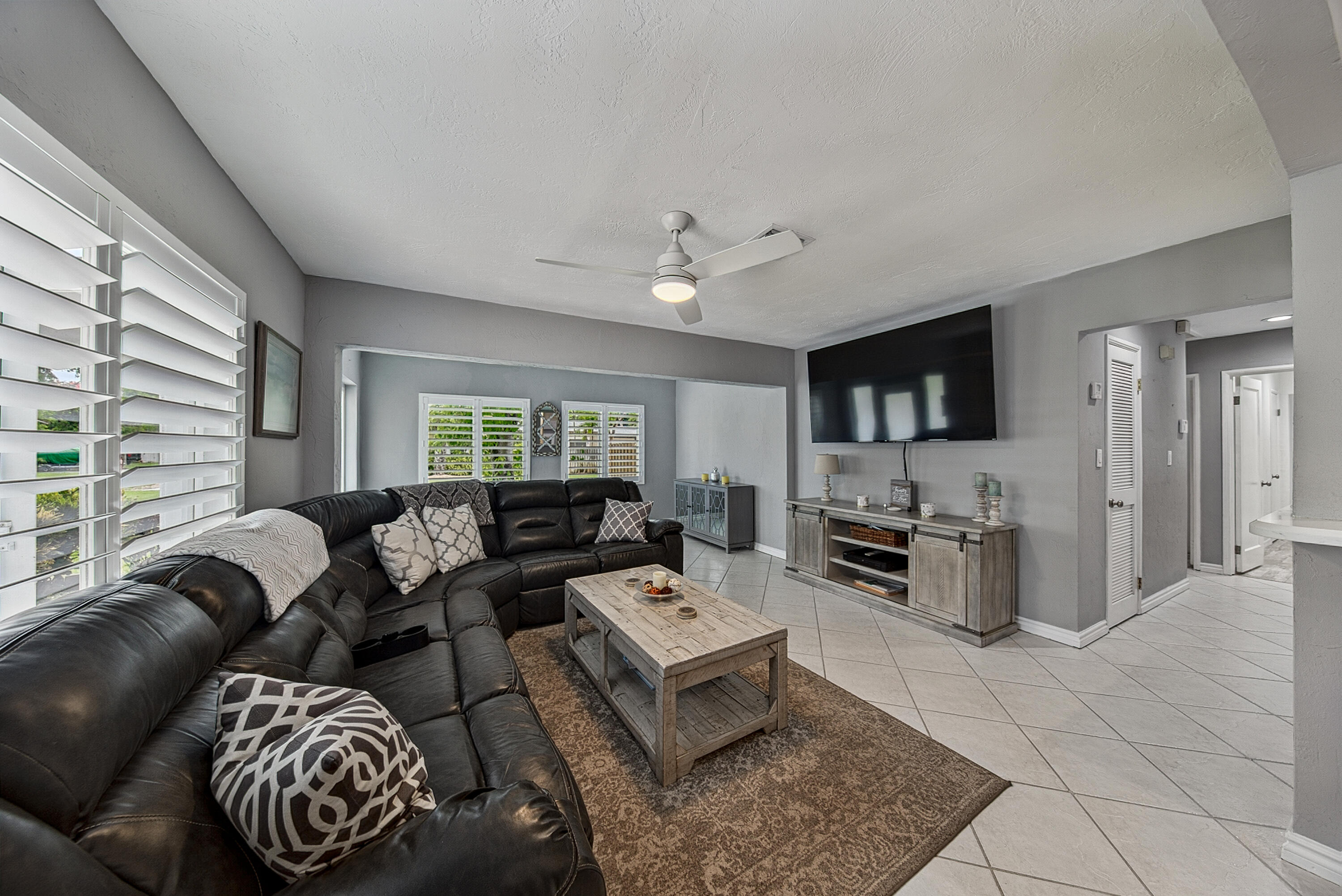 800 Sw 19th Street Property Photo 8