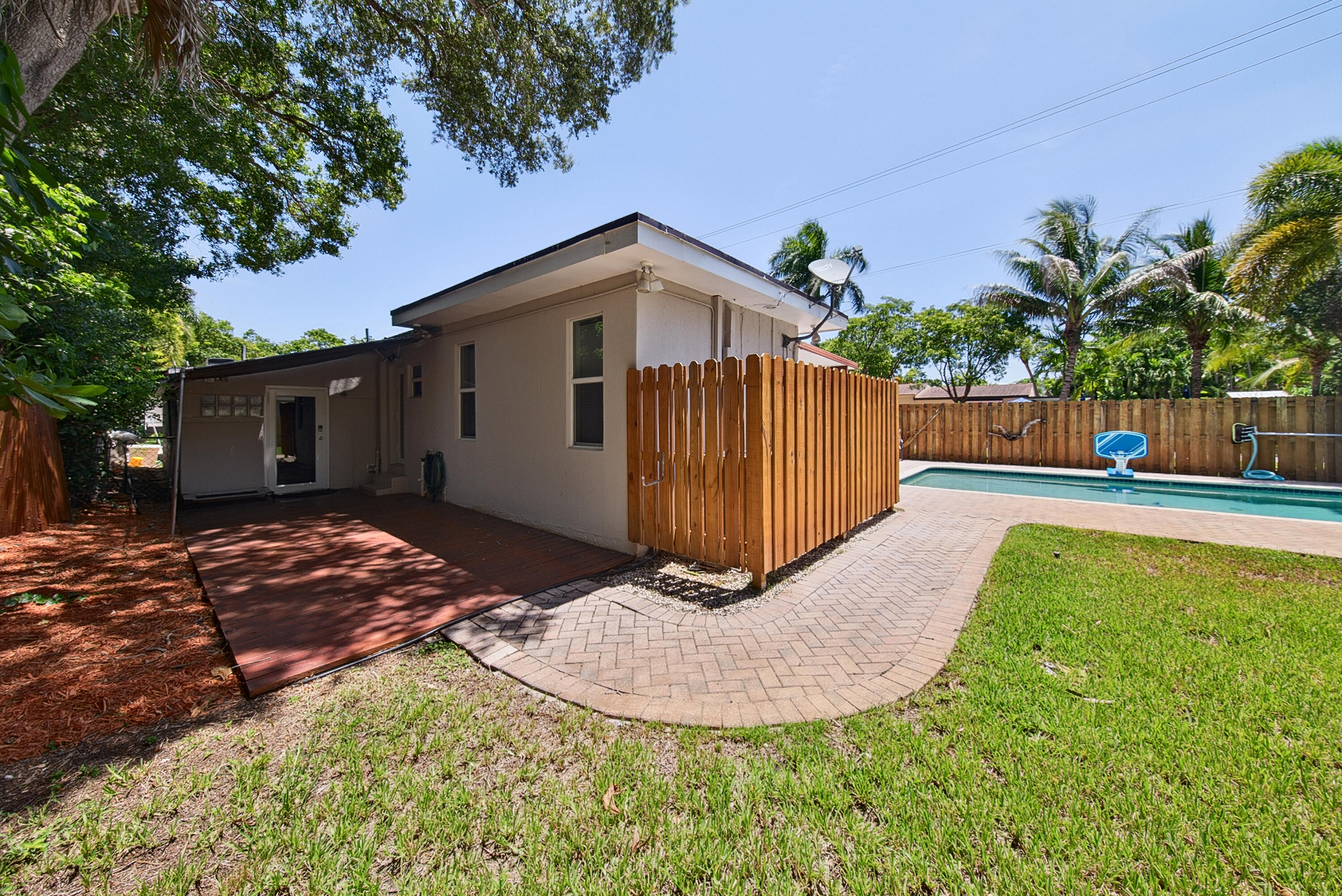 800 Sw 19th Street Property Photo 41