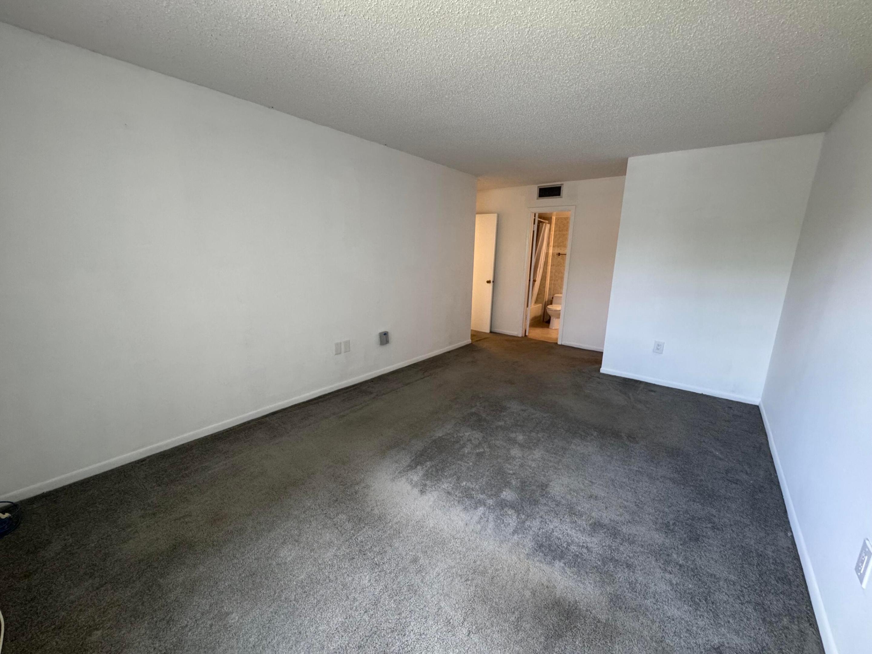 4990 E Sabal Palm Boulevard 220 Property Photo 14