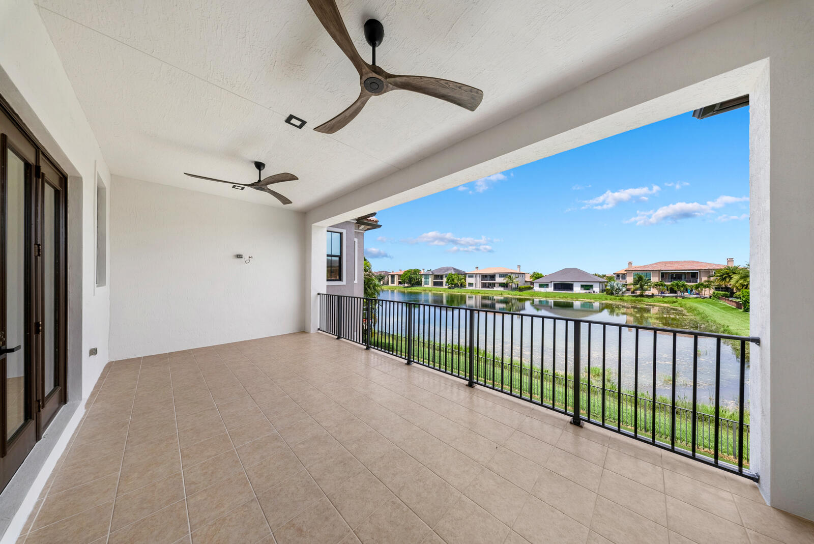 9065 Watercrest Circle E Property Photo 26