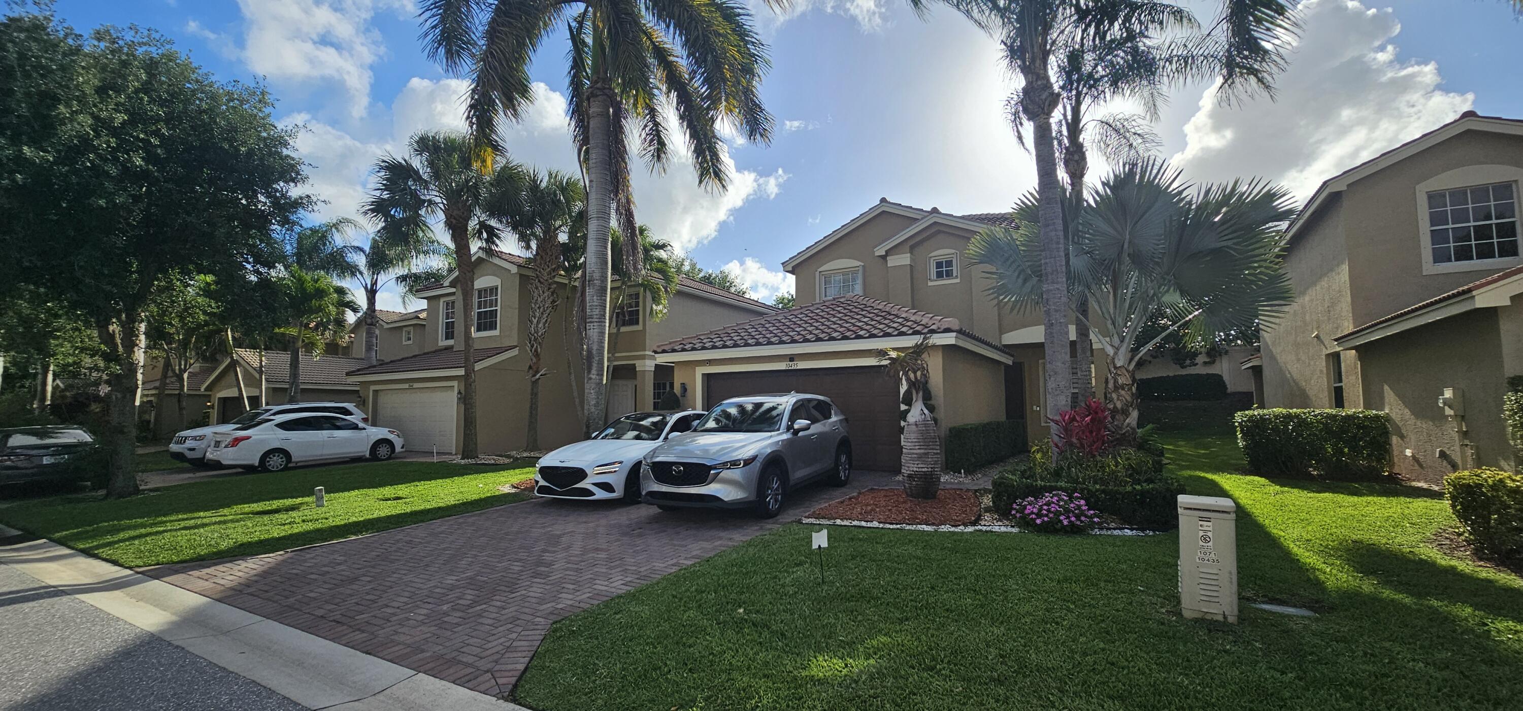 10435 YARROW Drive Property Photo 1