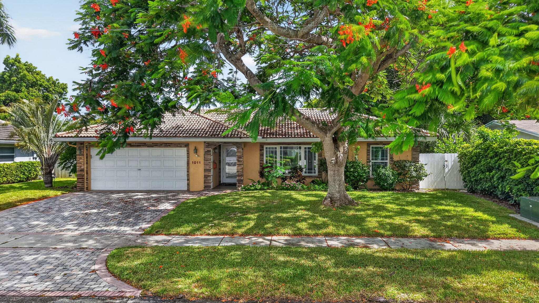 1011 SW 7TH Street