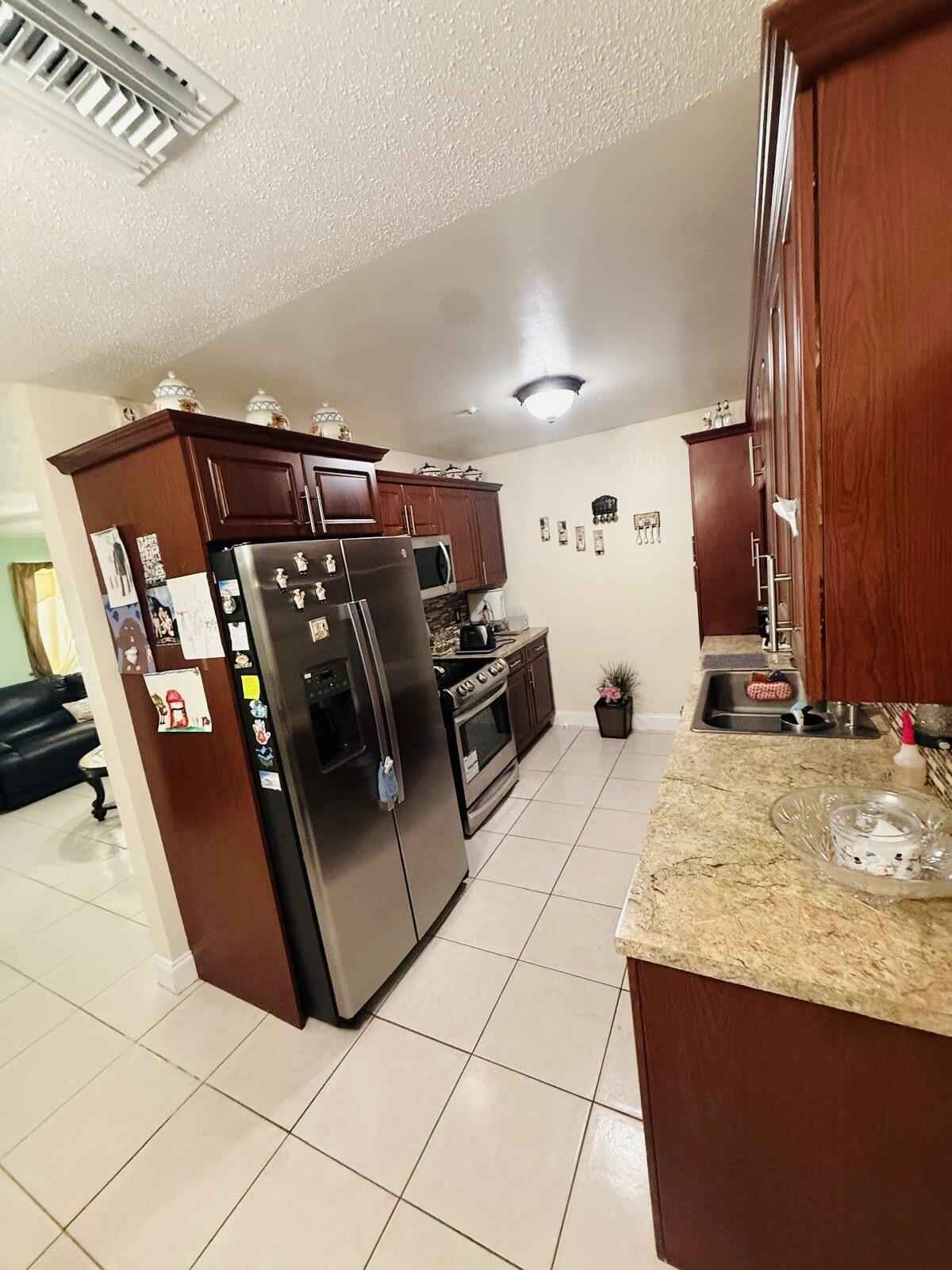 3335 10th Avenue N Property Photo 6