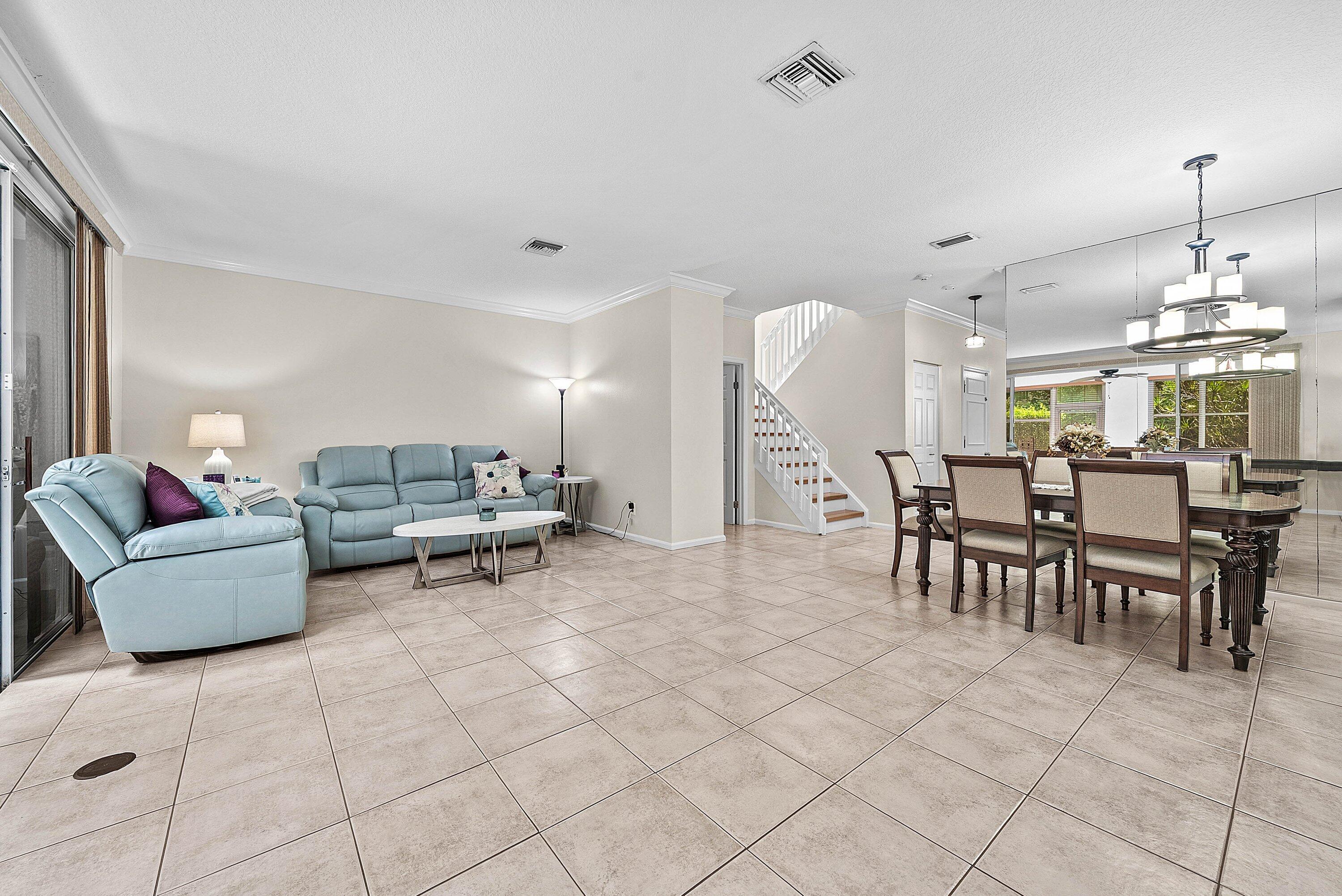 6757 Via Regina Property Photo 20