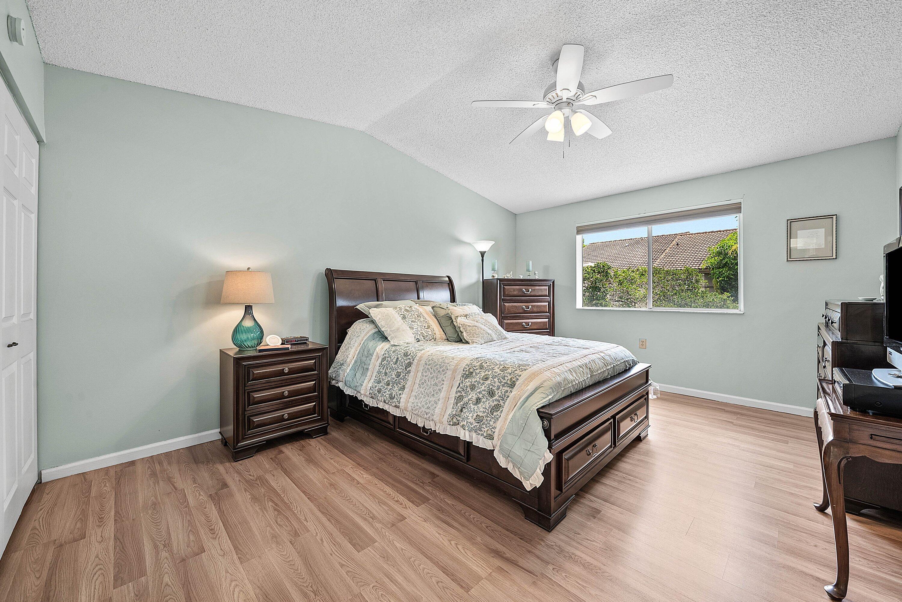 6757 Via Regina Property Photo 22