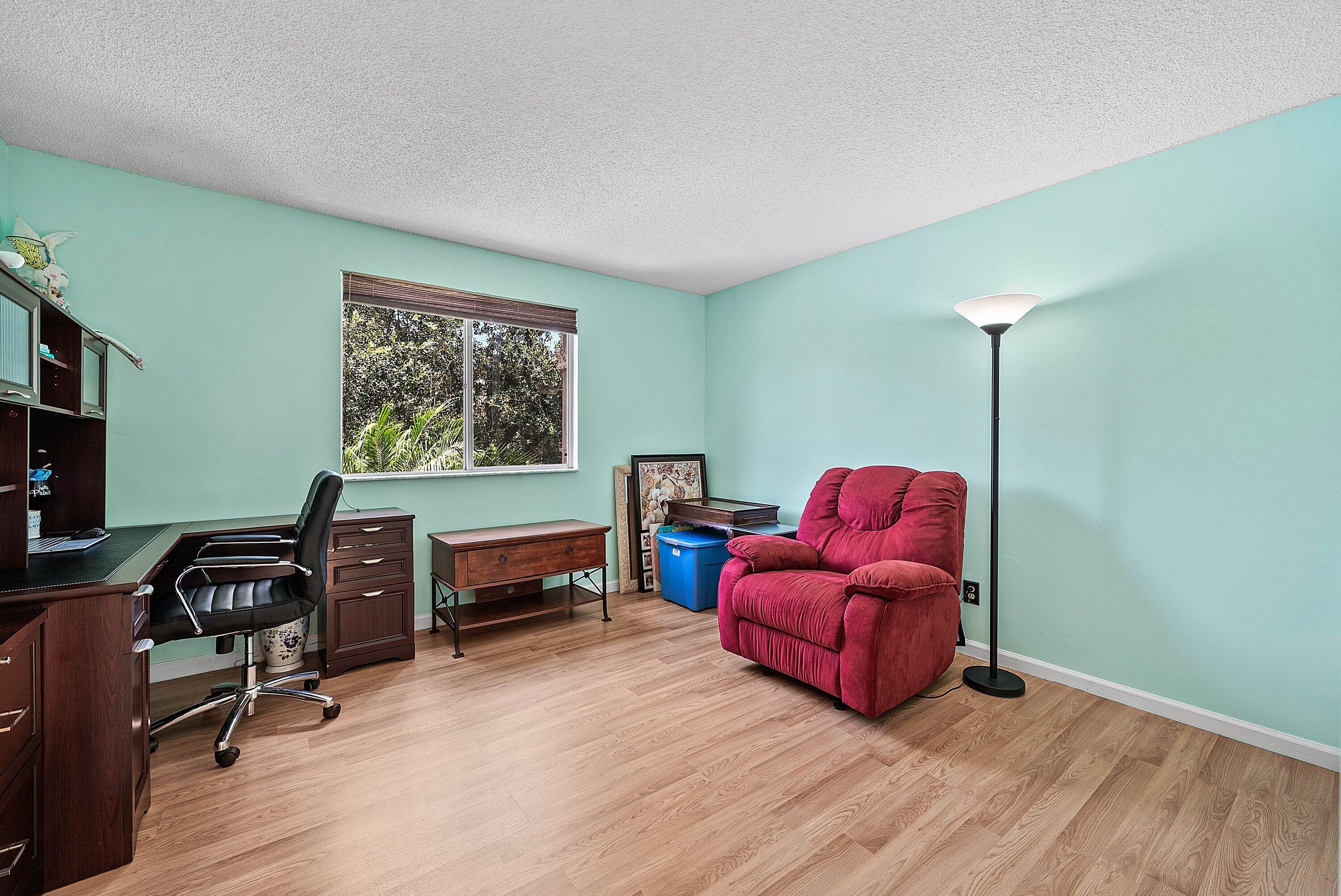 6757 Via Regina Property Photo 32