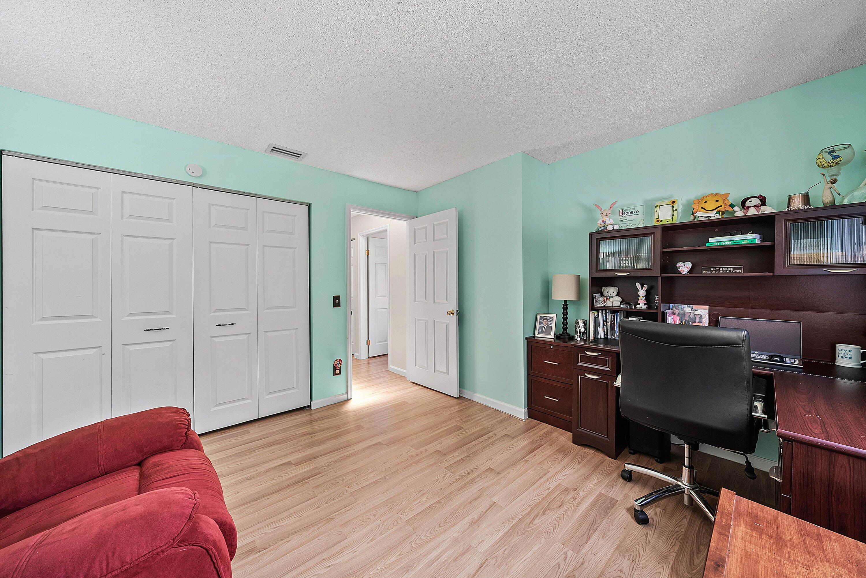 6757 Via Regina Property Photo 33
