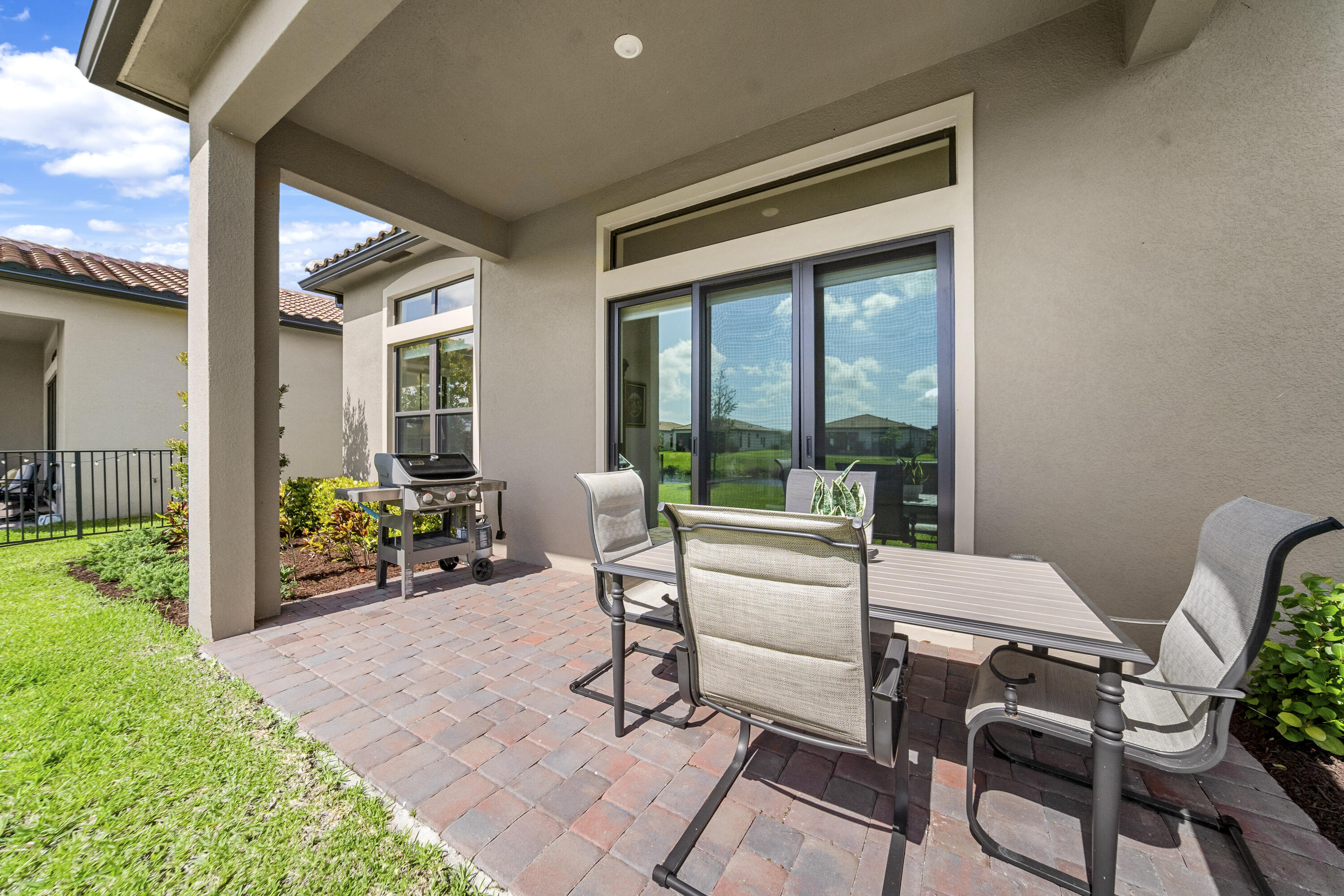 8098 Liberty Way Property Photo 35
