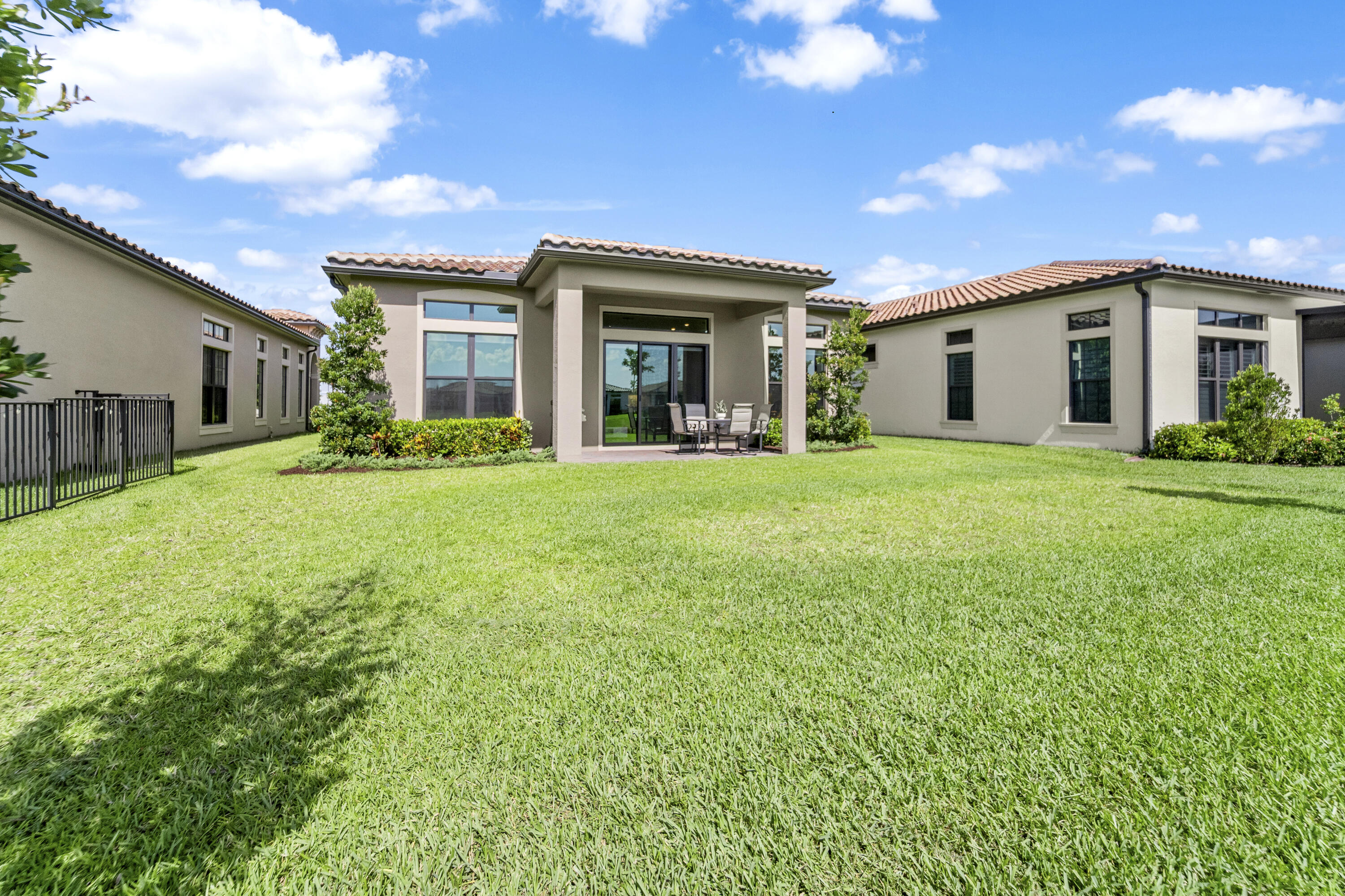 8098 Liberty Way Property Photo 41