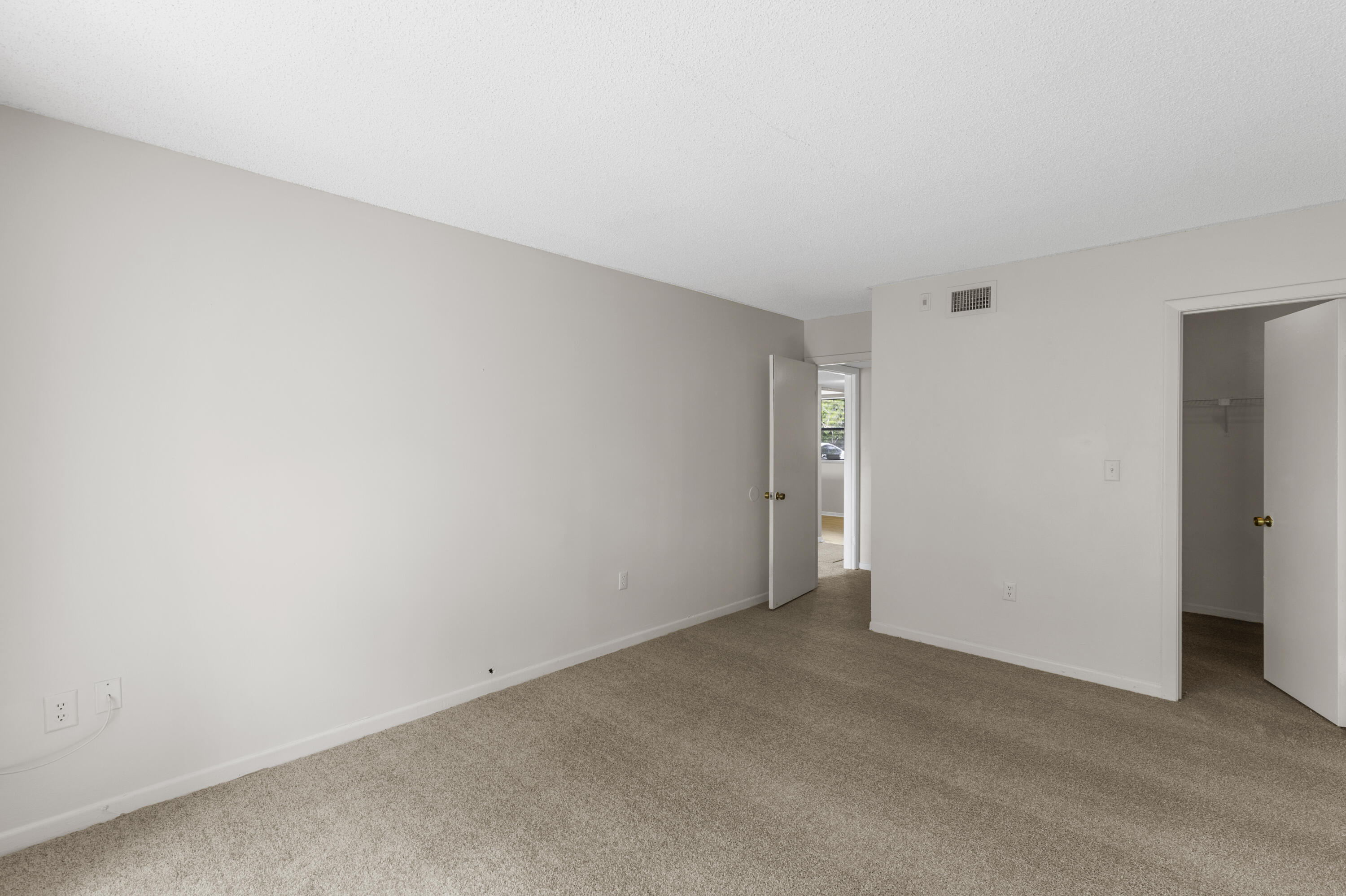 5200 Nw 31st Avenue 143 Property Photo 19