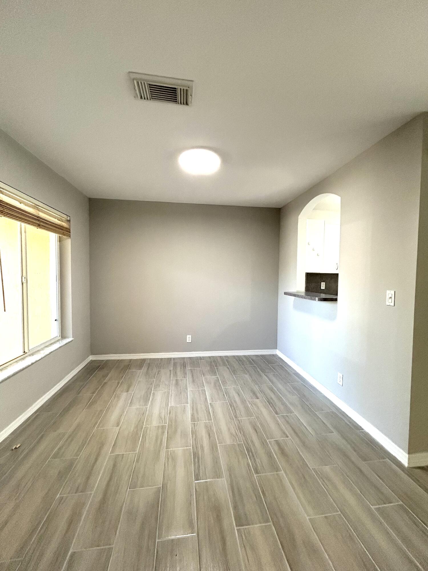 1007 Arezzo Circle Property Photo 5