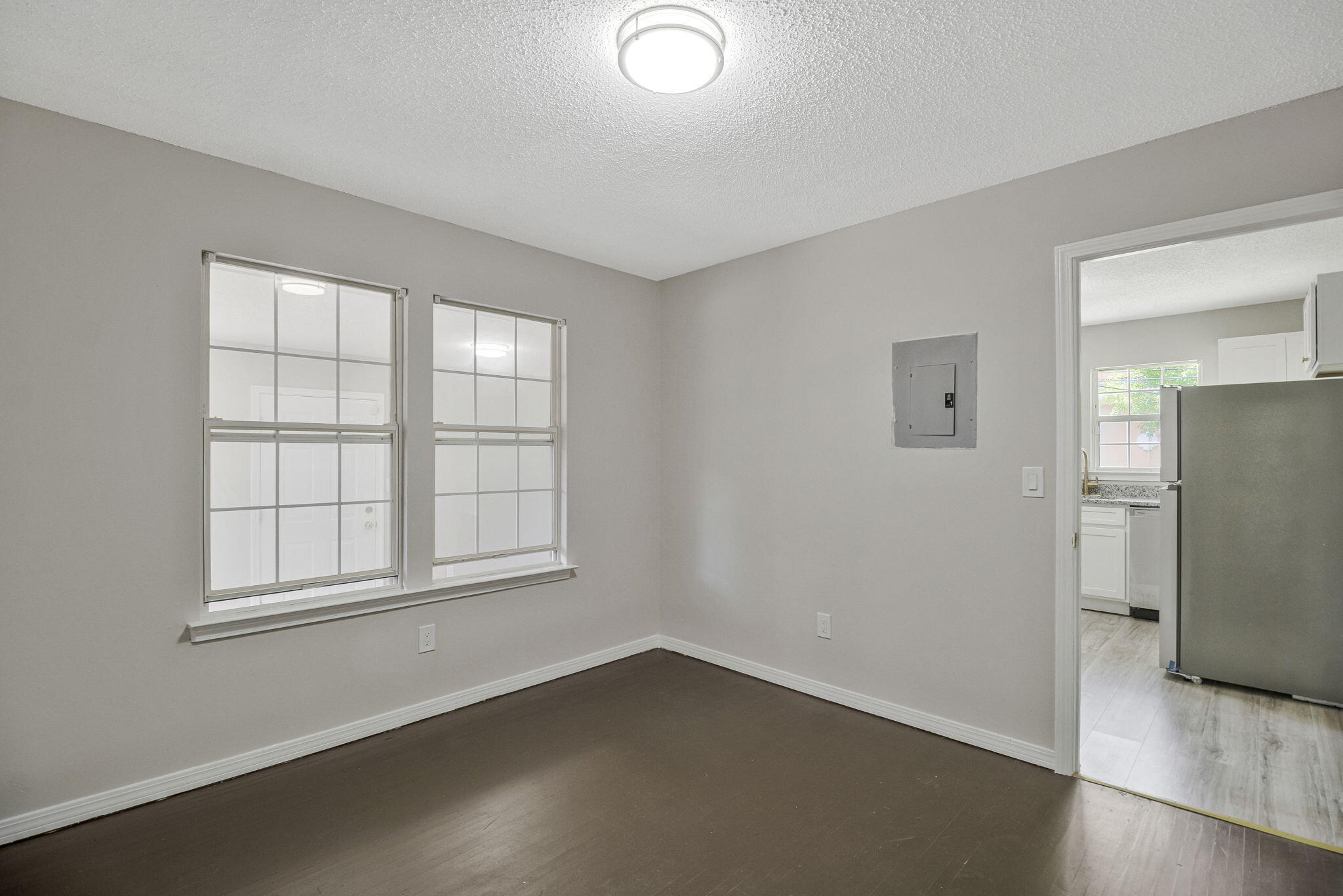 3031 W Jackson Street Property Photo 11