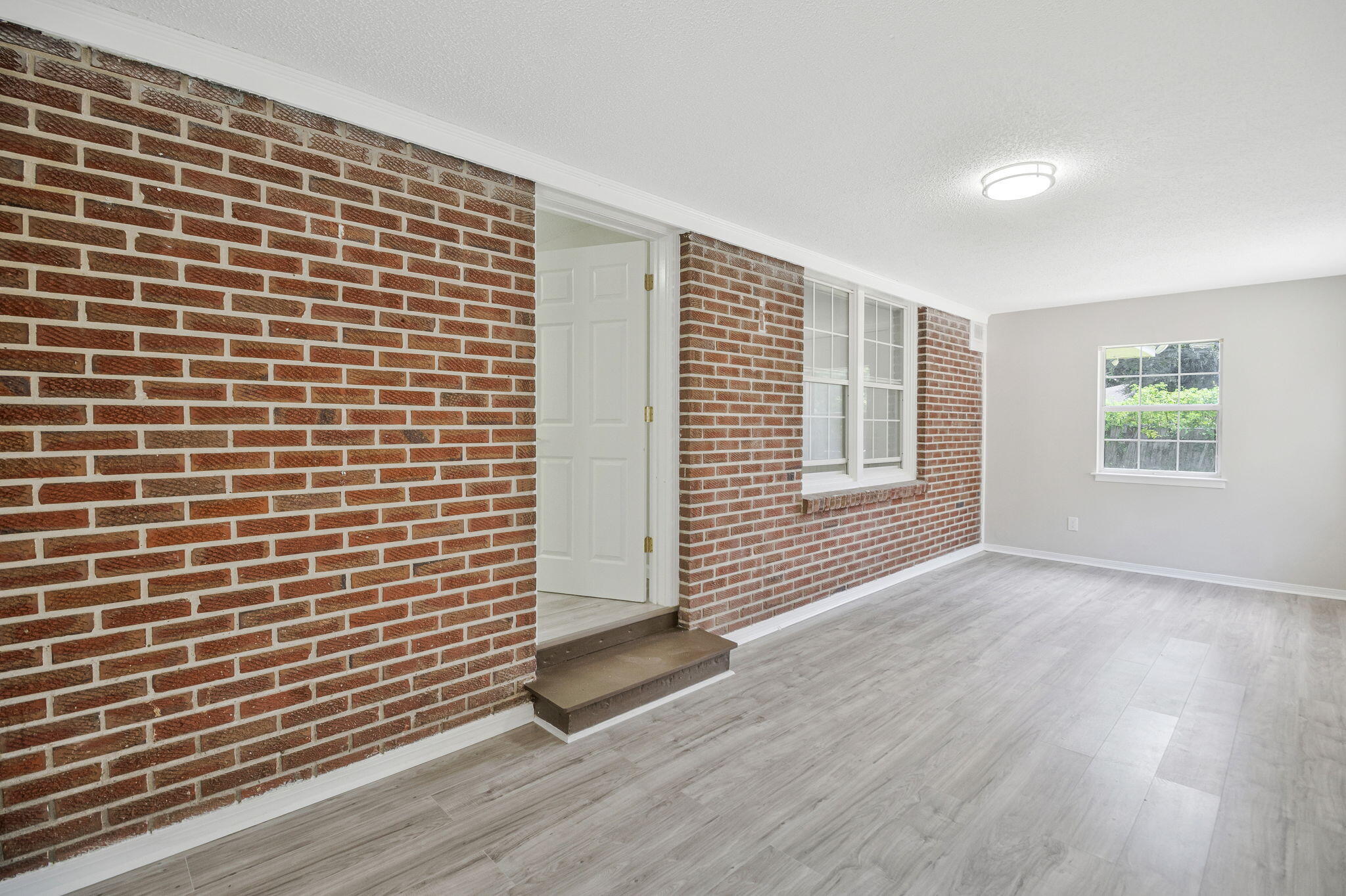 3031 W Jackson Street Property Photo 18