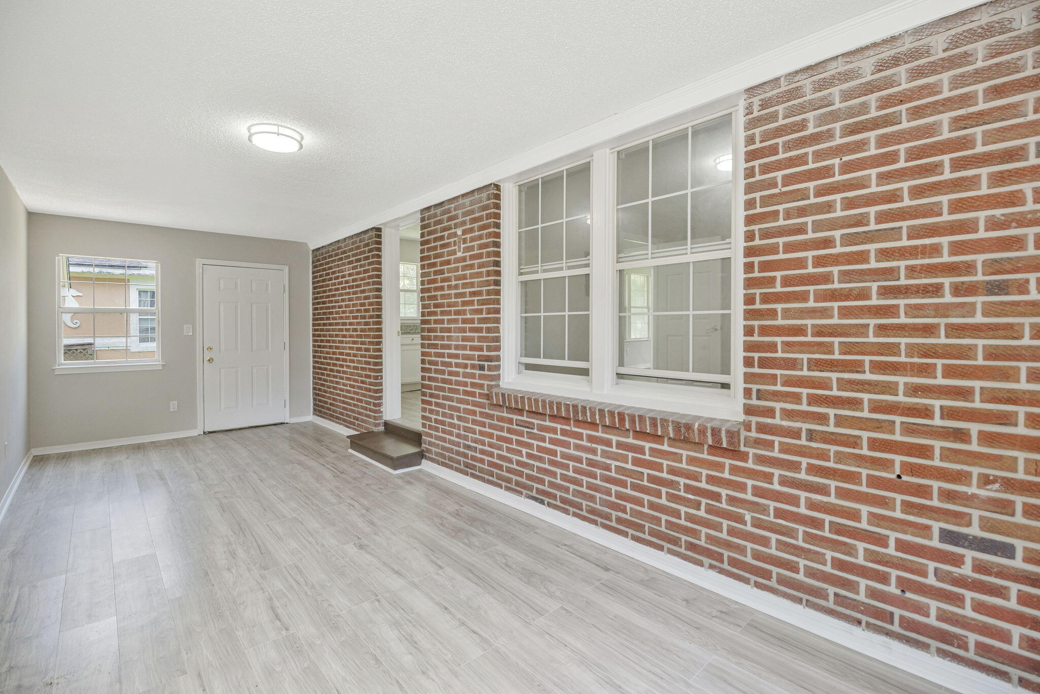 3031 W Jackson Street Property Photo 19