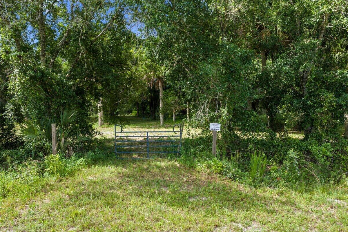 15320 Nw 282nd Street Property Photo 4