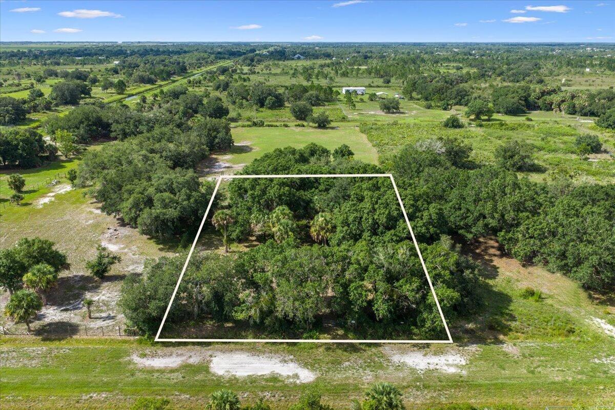 15320 Nw 282nd Street Property Photo 7