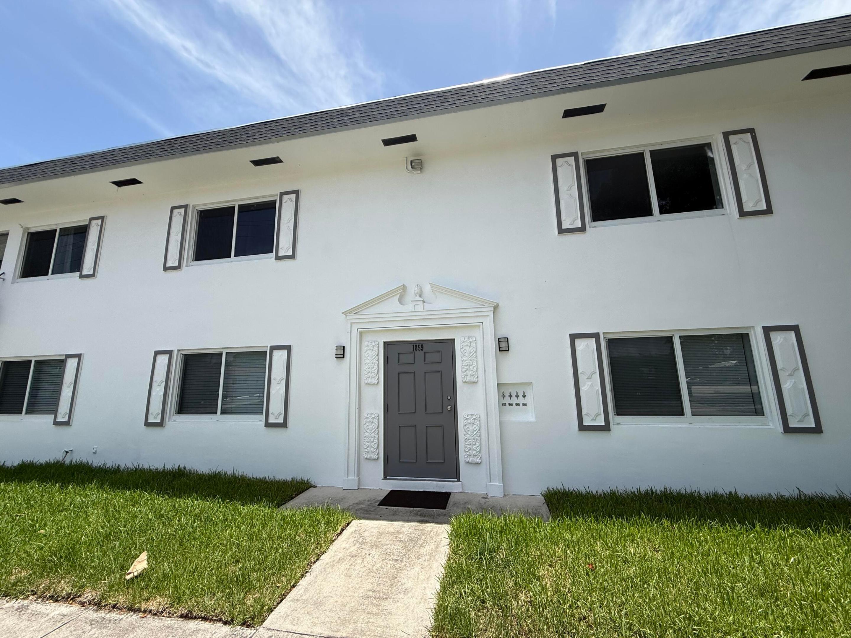 1859 Lincoln Street 202 Property Photo 1