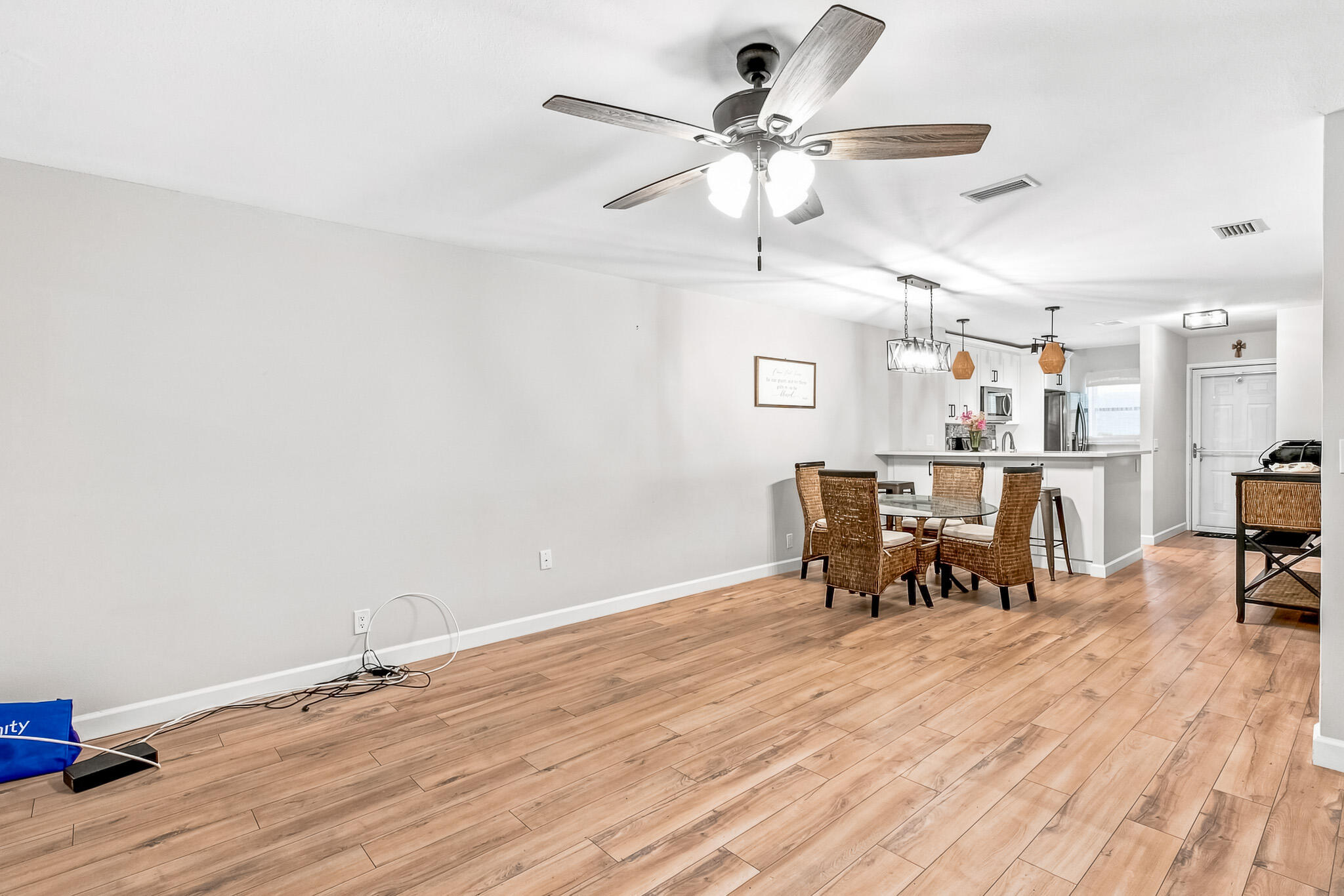 9427 S Ocean Drive 56 Property Photo 5