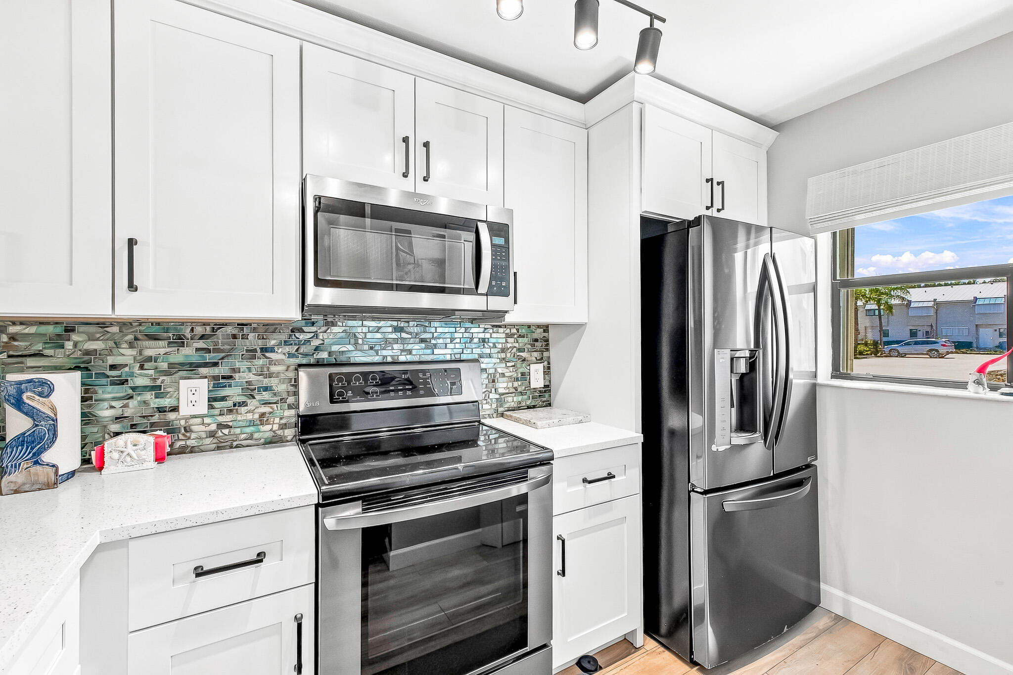 9427 S Ocean Drive 56 Property Photo 12