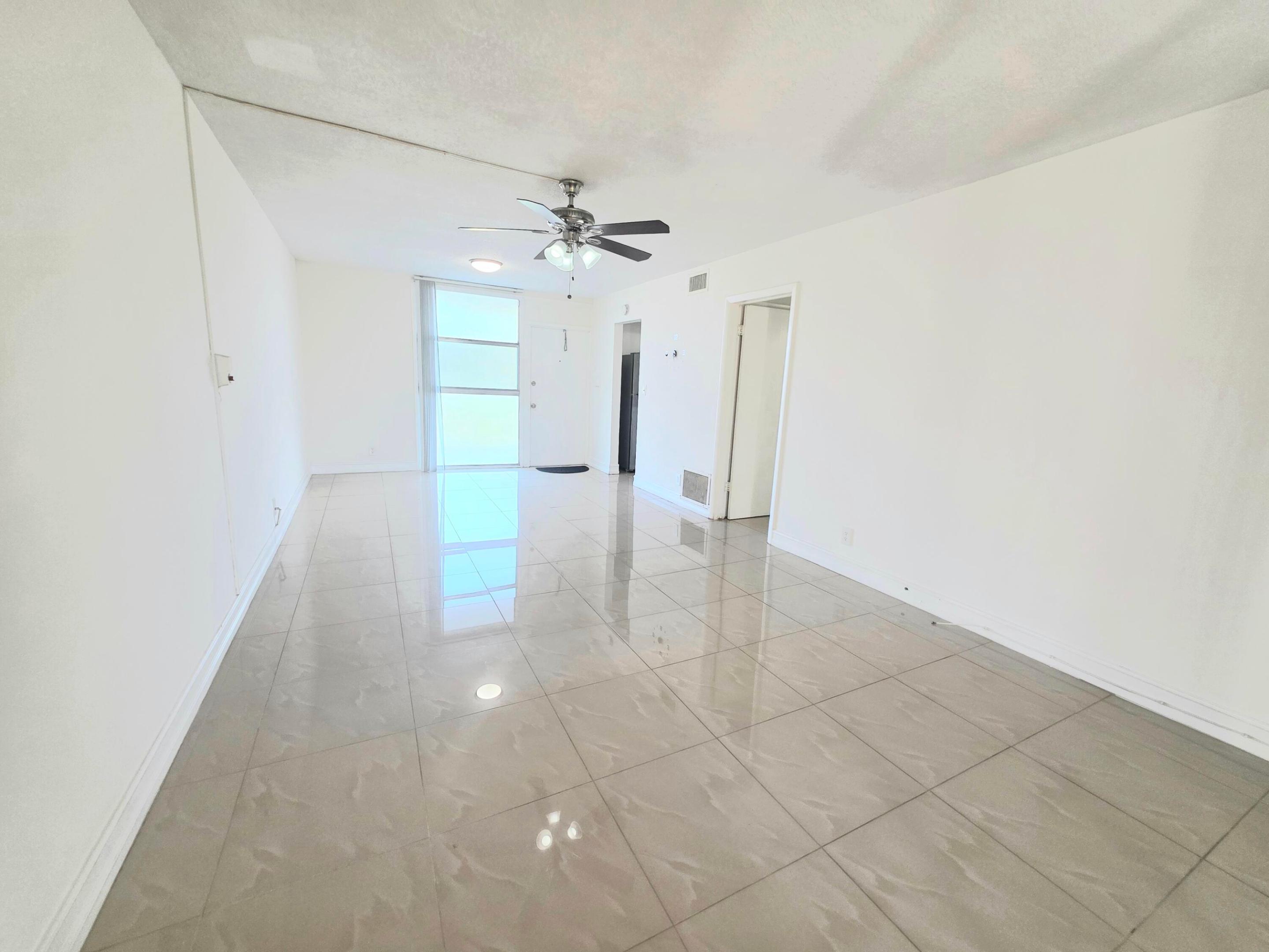 777 Se 2nd Avenue 207 Property Photo 12