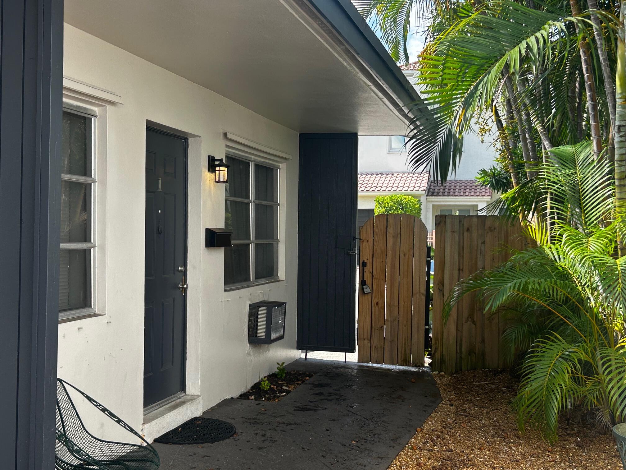 1213 Se 1st Street 4 Property Photo 4