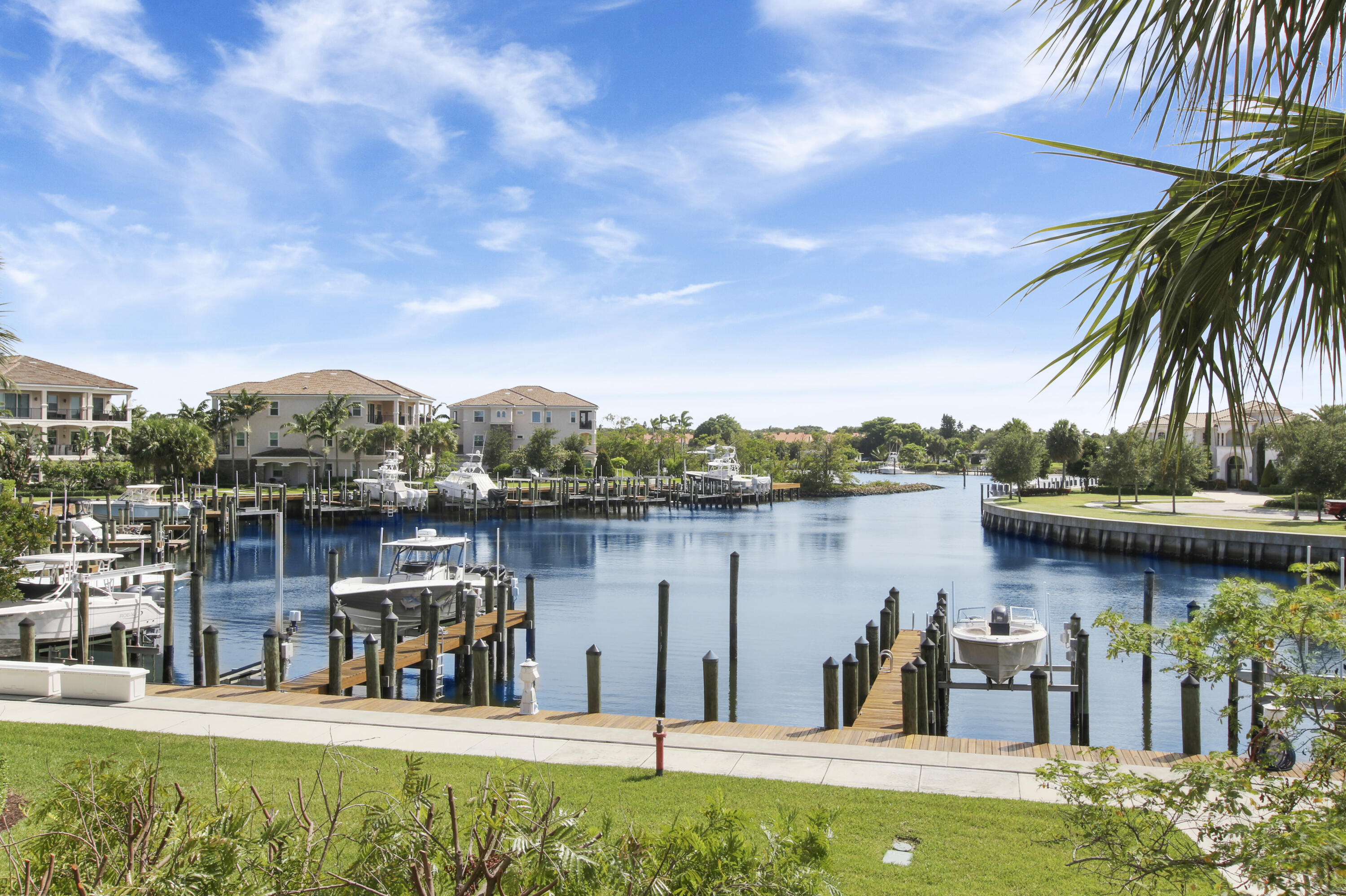 13587 Treasure Cove Circle Property Photo 2