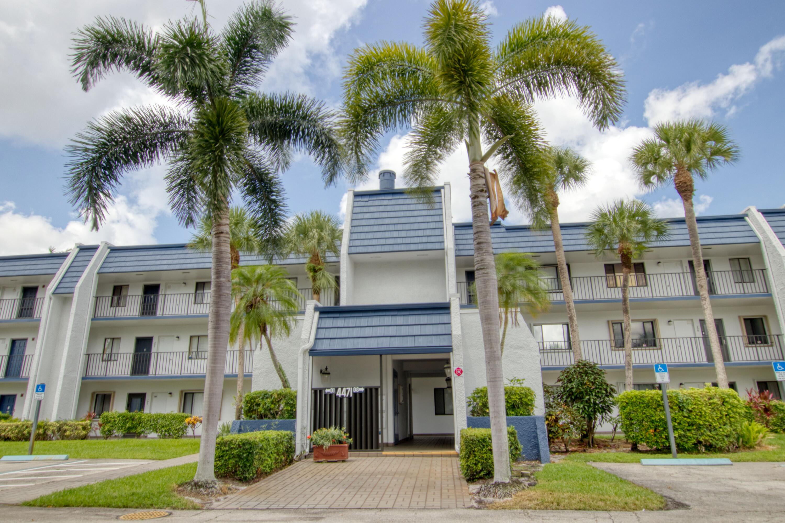 4471 Luxemburg Court 206