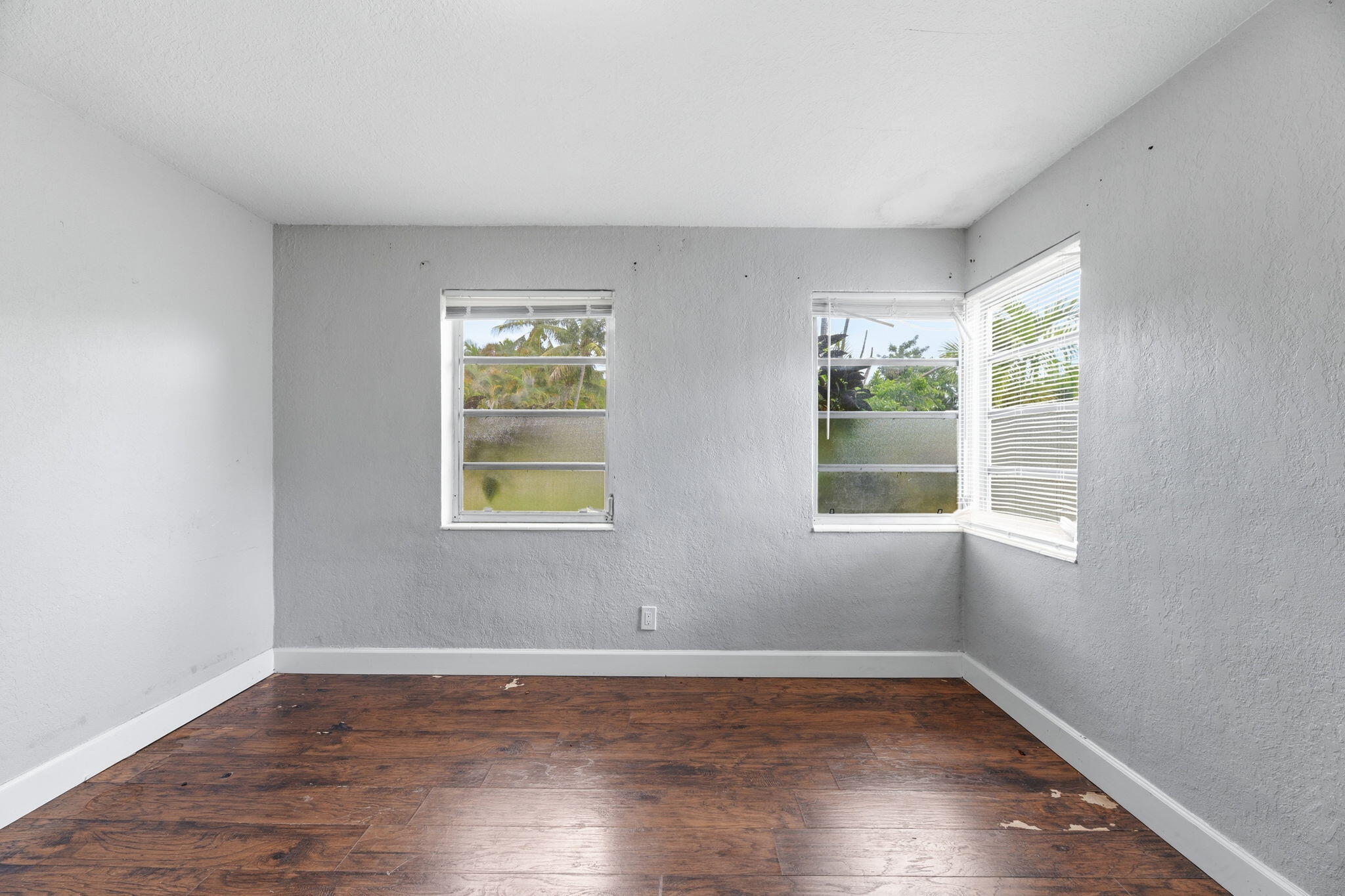 1640 Ne 32nd Place Property Photo 18