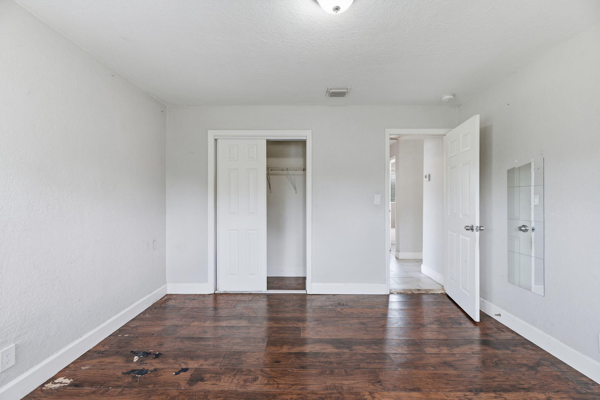 1640 Ne 32nd Place Property Photo 19