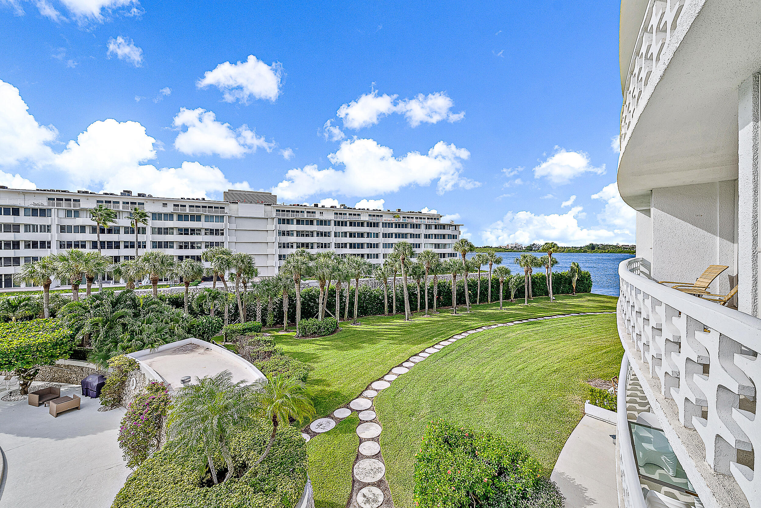 2760 S Ocean Boulevard 310 Property Photo 15