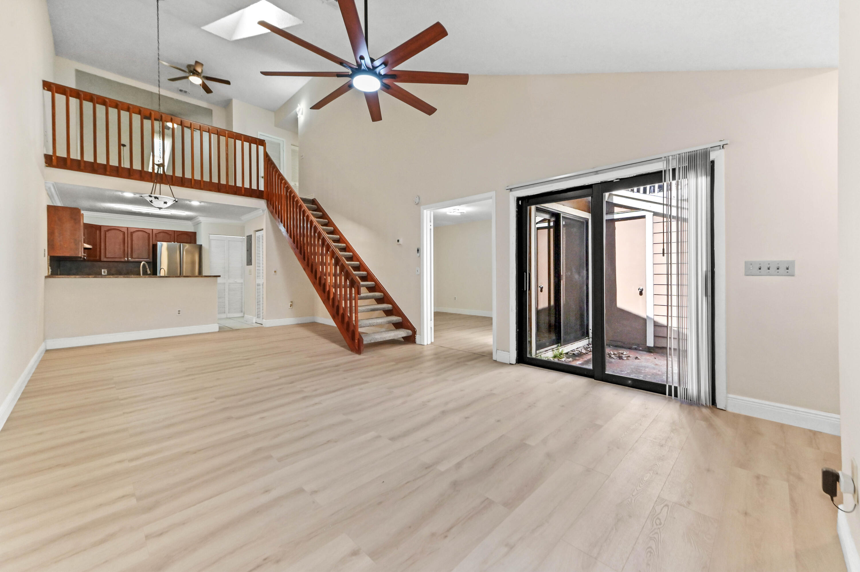 7184 Sportsmans Drive Property Photo 4