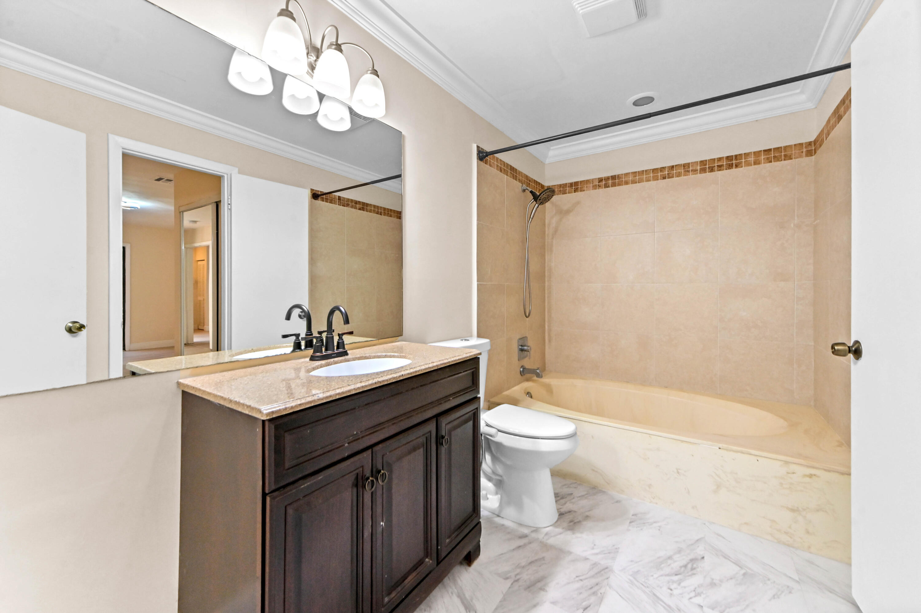 7184 Sportsmans Drive Property Photo 13