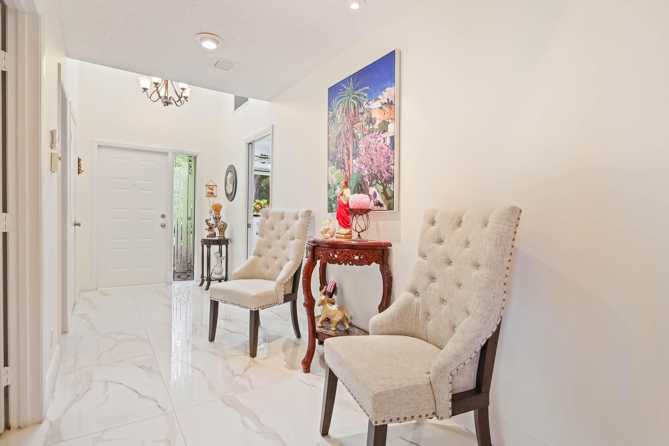 6858 Fountains Circle Property Photo 4