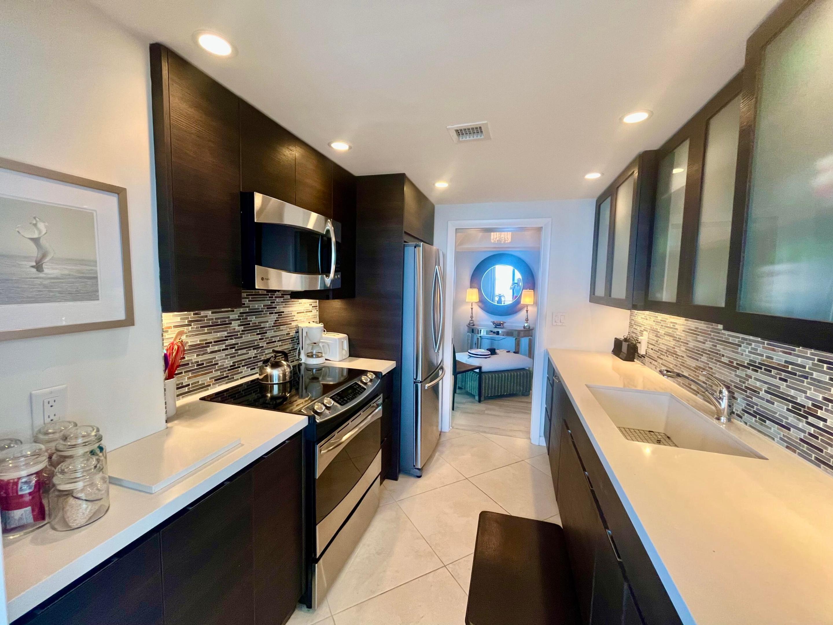 5550 N Ocean Drive 6d Property Photo 18