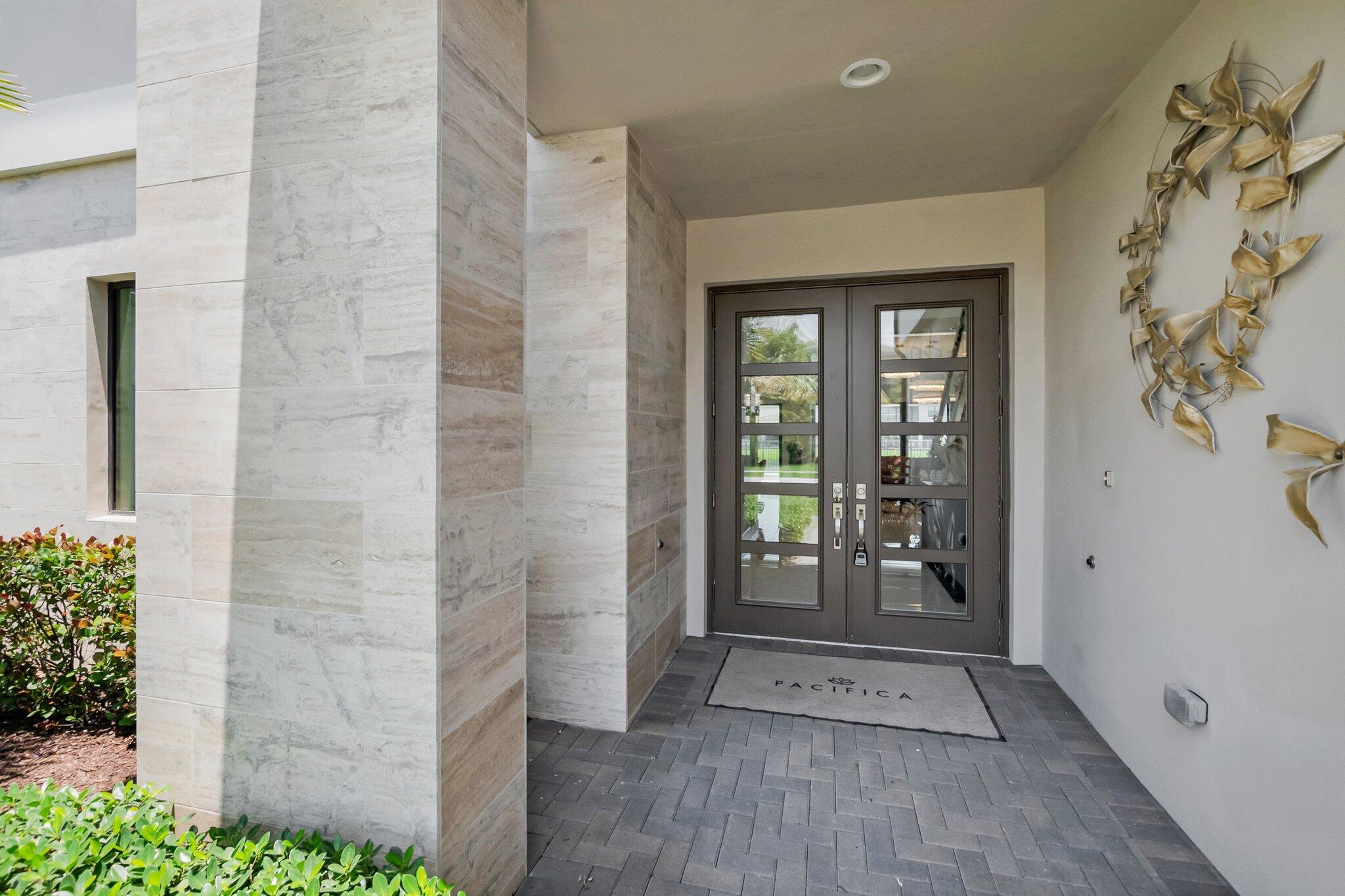 17112 Aquavera Way Property Photo 7