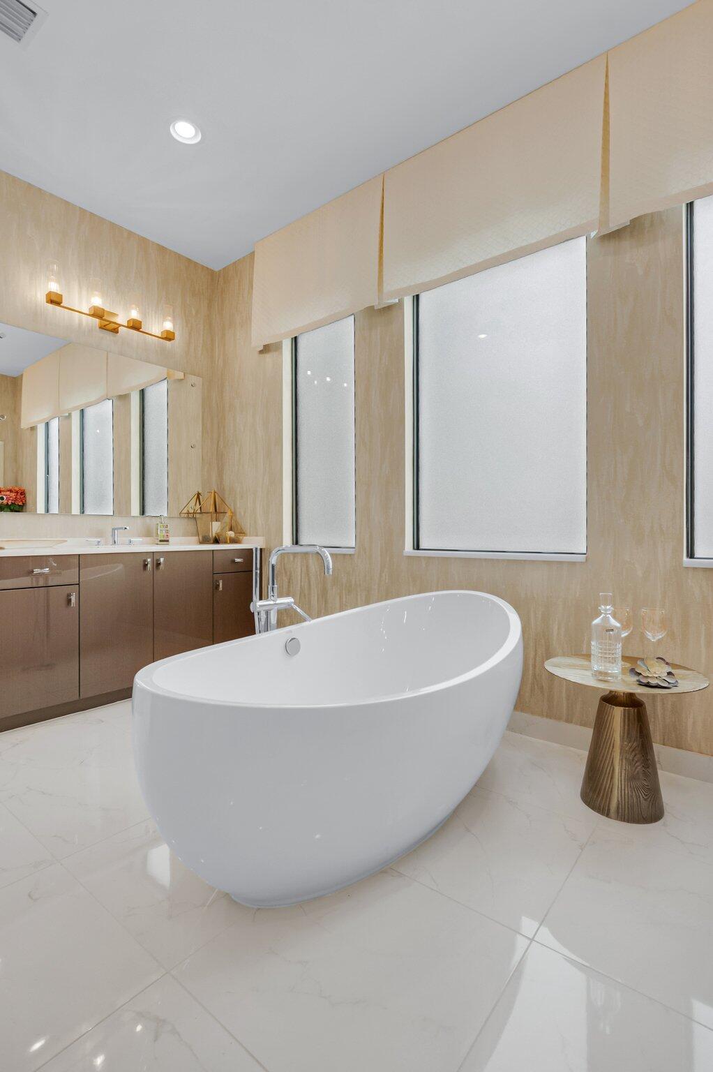 17112 Aquavera Way Property Photo 34