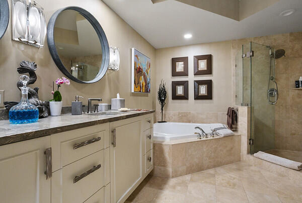 100 S Birch Road 1103f Property Photo 14