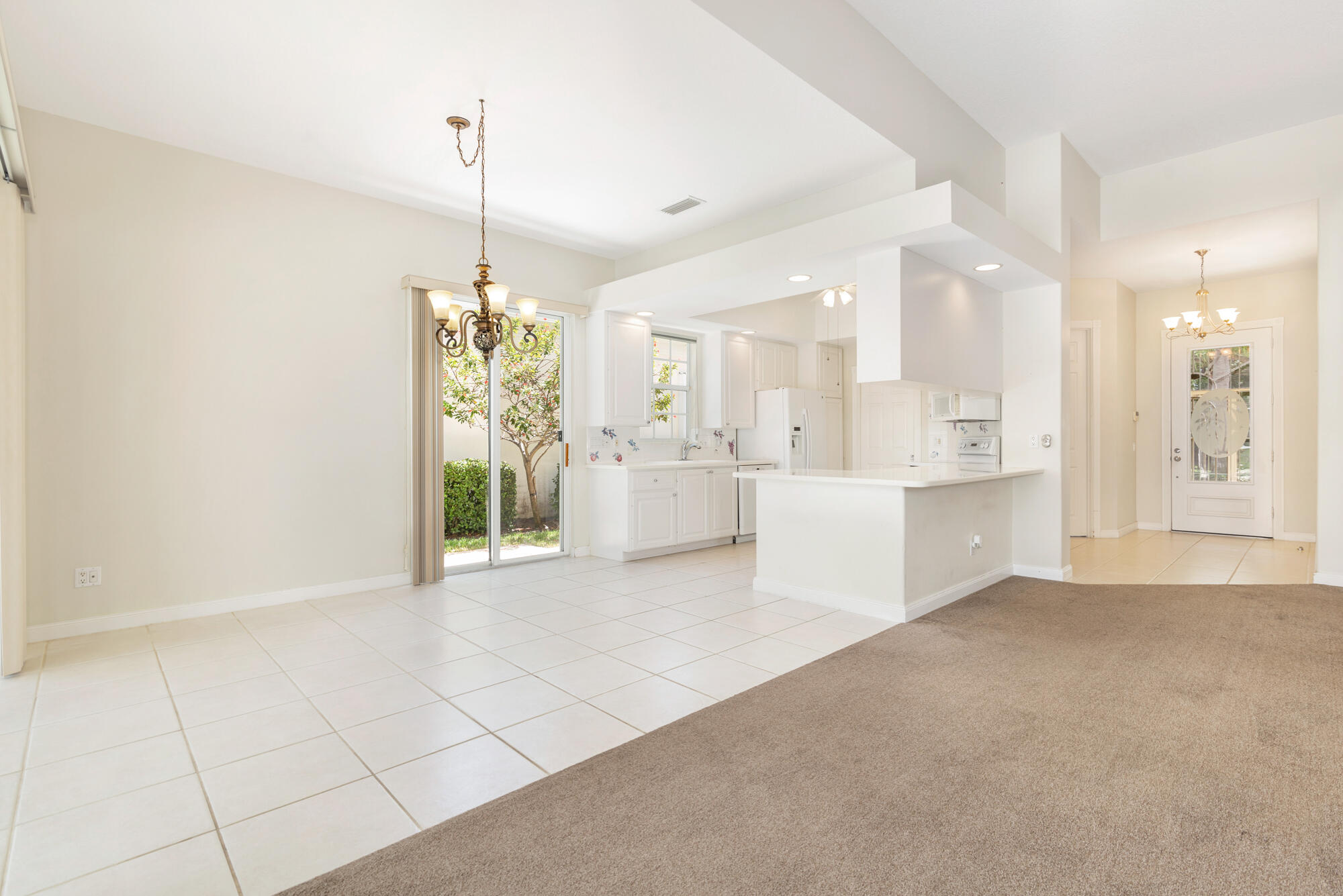 150 Euphrates Circle Property Photo 7