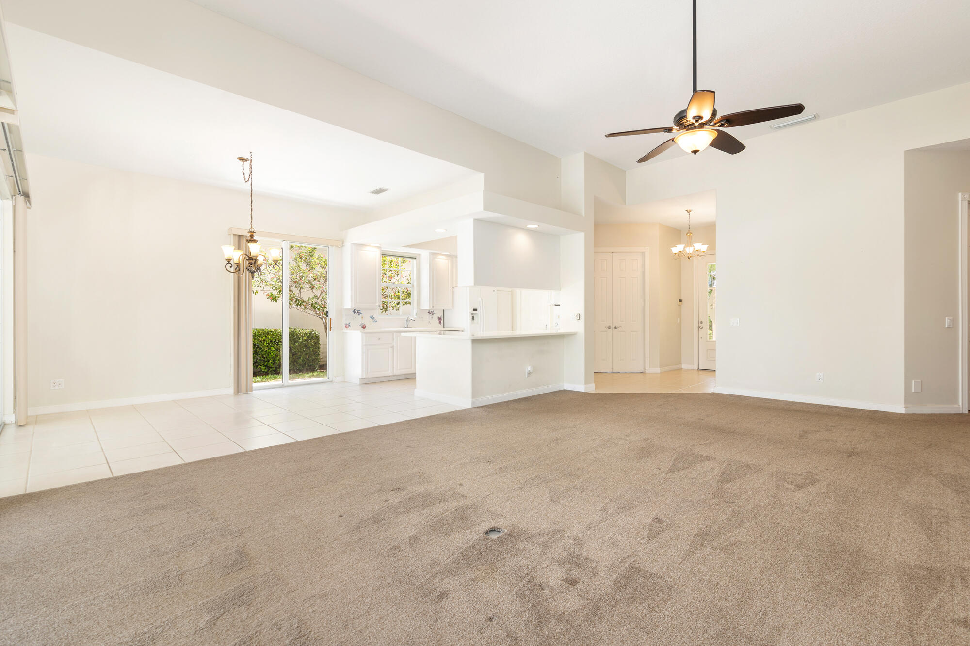 150 Euphrates Circle Property Photo 10